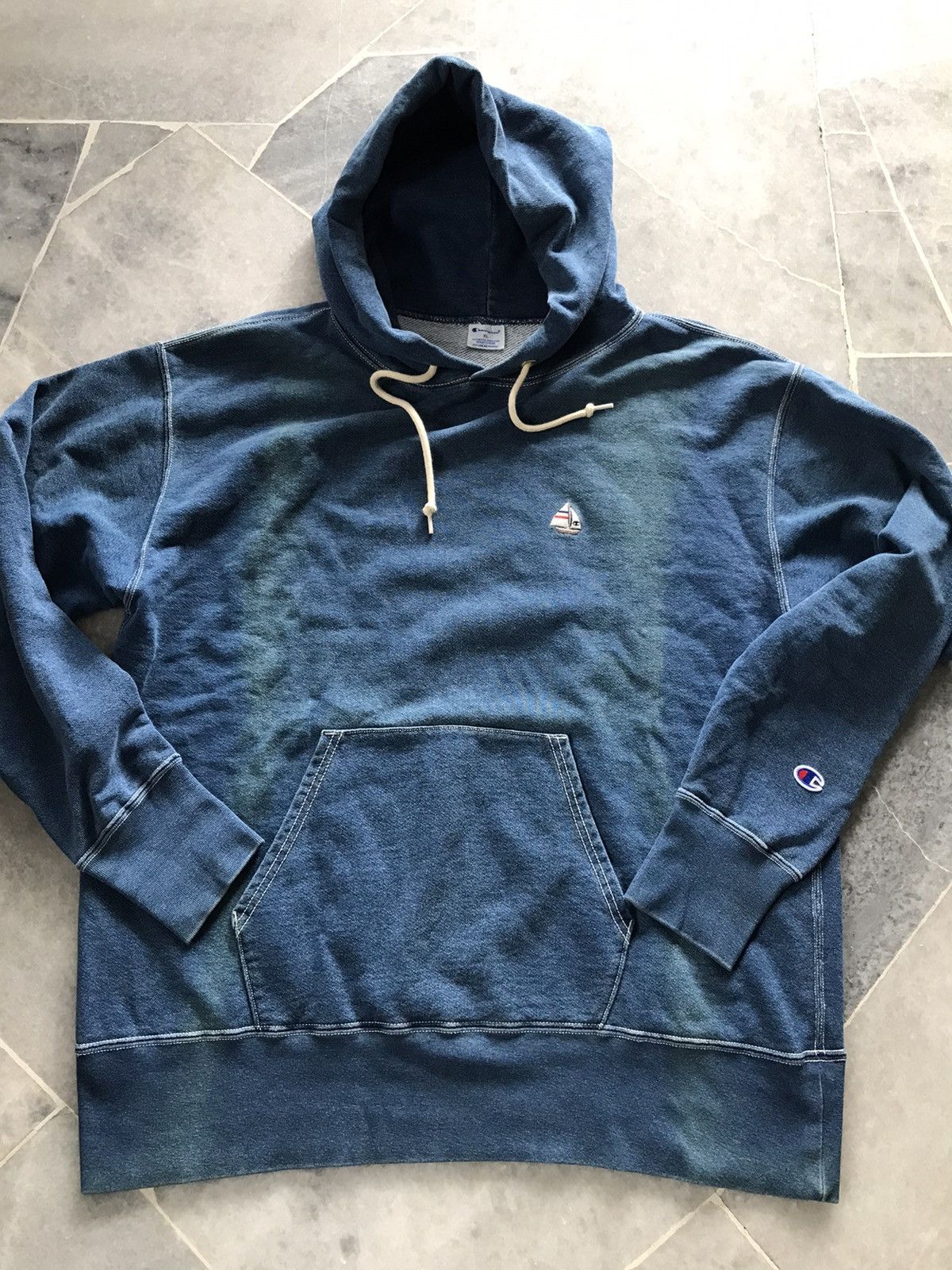 Champion × Vintage Vintage Champion Hoodies Size US XL / EU 56 / 4 - 1 Thumbnail