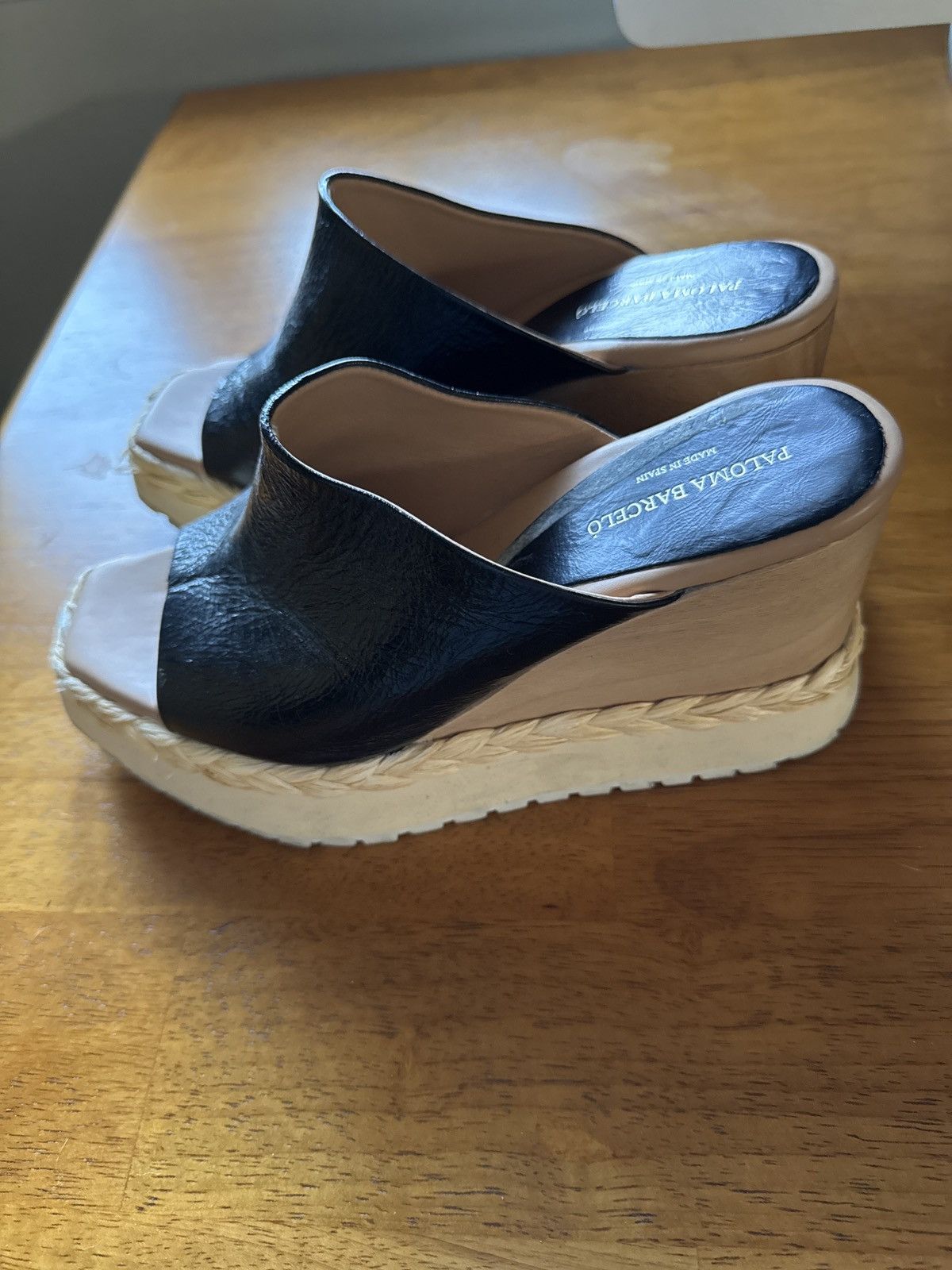 Paloma Bercelo Paloma Barcelo Black Patent open toe wedge Size US 7 / IT 37 - 3 Thumbnail