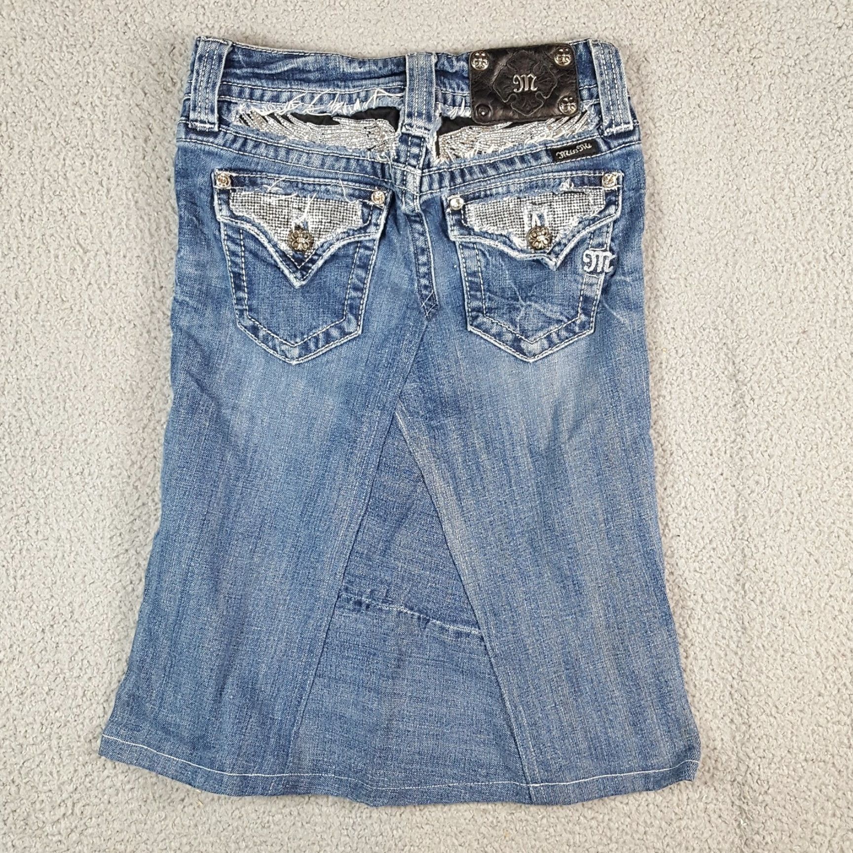 Miss Me VINTAGE Miss Me Denim Skirt Women's Size 24 Blue Knee Length Grunge 90s Y2K Skater Mens? Women Size 42" / US 20 - 5 Thumbnail