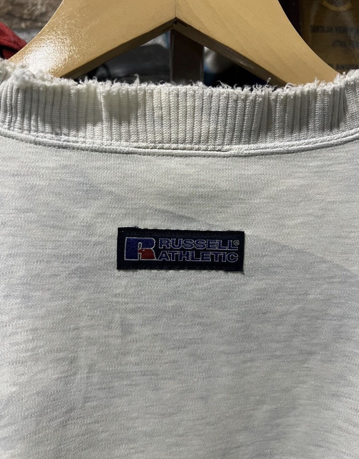 Russell Athletic 🔥Vintage Distressed Russell Athletic Crewneck Sweatshirt Size US M / EU 48-50 / 2 - 14 Thumbnail