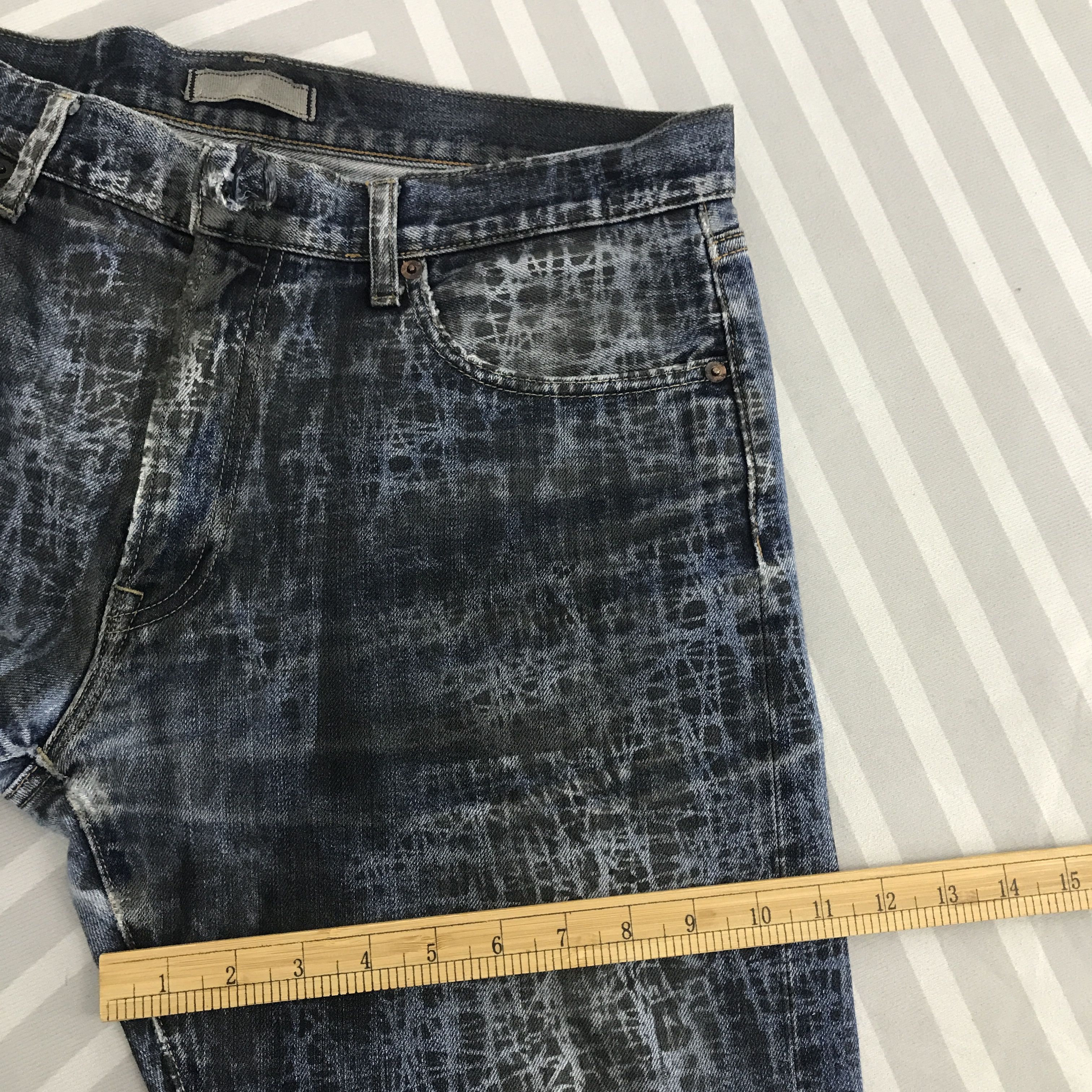Japanese Brand × Jun Takahashi × Uniqlo Vintage Japan x Uniqlo punk style design Denim pants Size US 35 - 9 Thumbnail