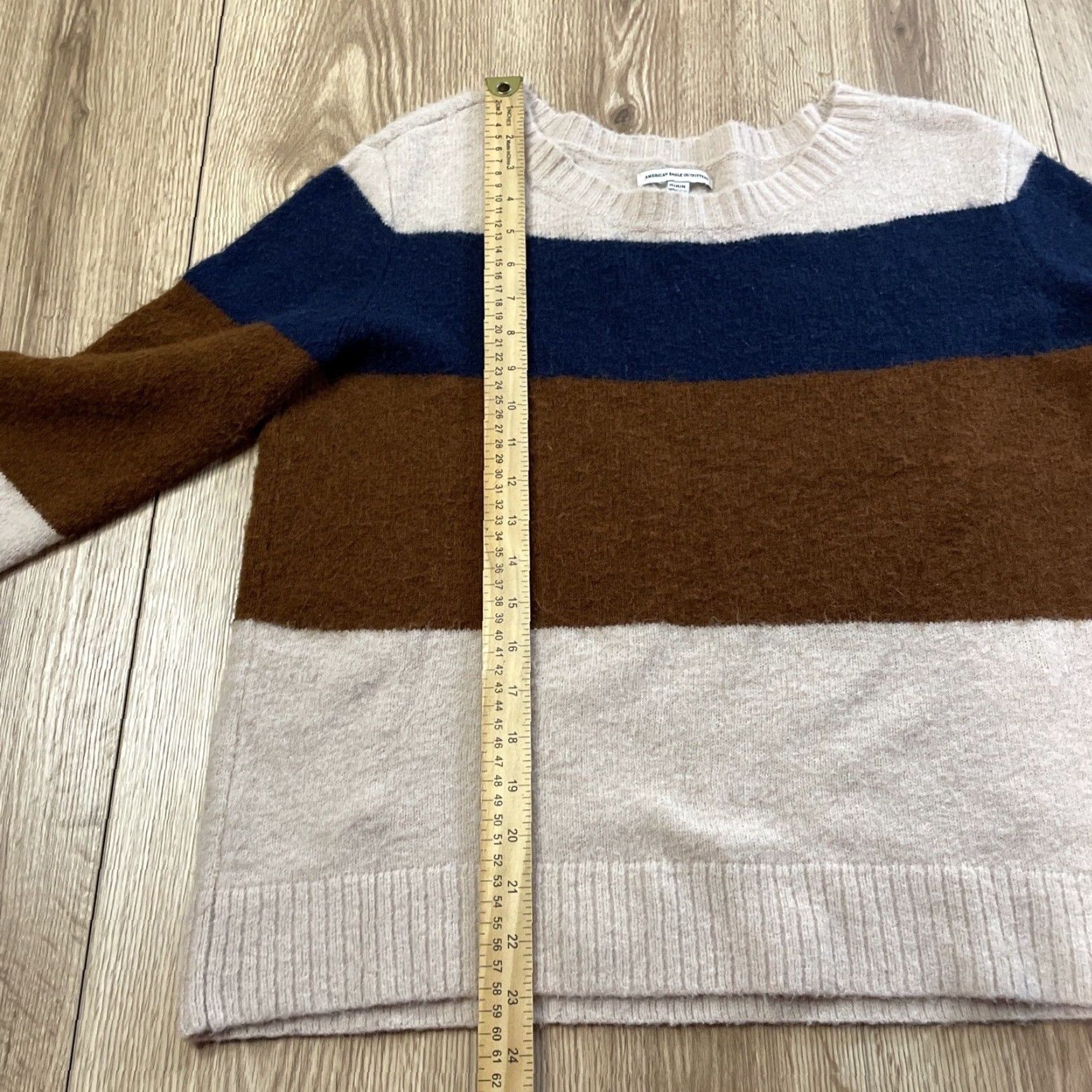 American Eagle Outfitters American Eagle Sweater Women Medium Blue Tan Pullover Striped Knit Size M / US 6-8 / IT 42-44 - 3 Thumbnail