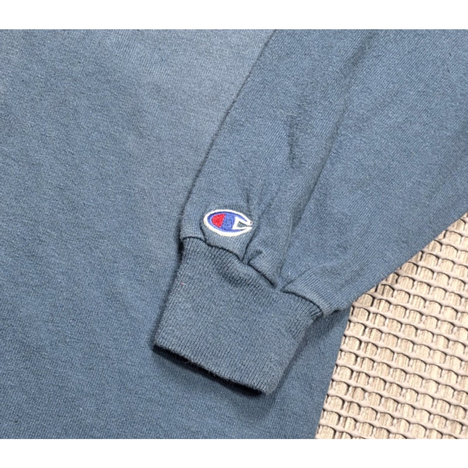Champion VINTAGE Champion Shirt Long Sleeve M Blue Logo Hooded 80s 90s Distressed Sports Mens Size US M / EU 48-50 / 2 - 5 Thumbnail