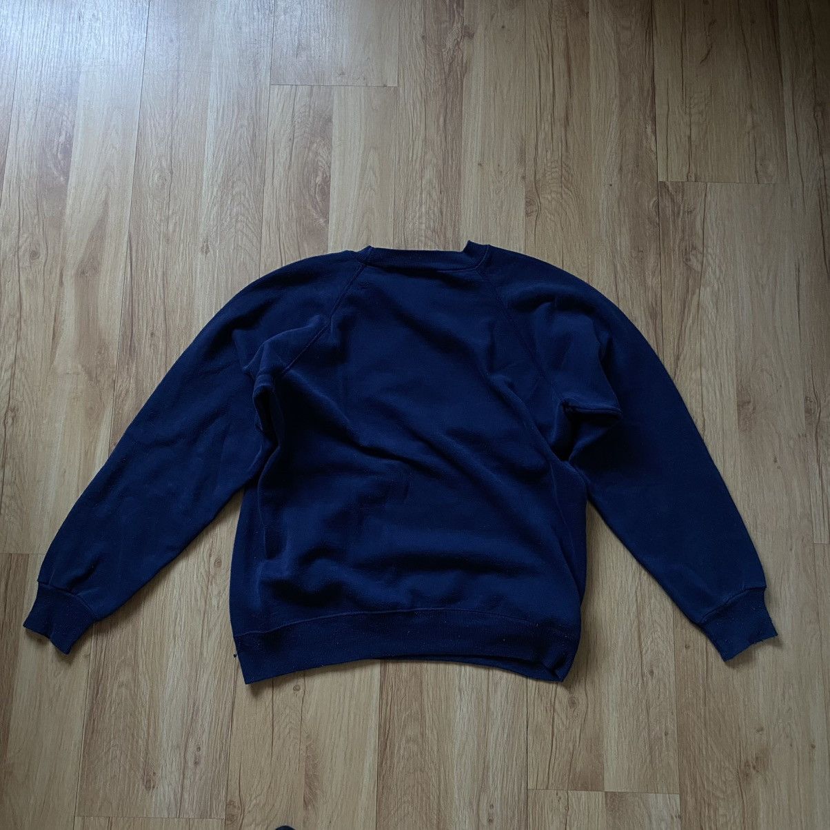 Hanes Vintage 90s made in usa 101 Dalmatians crewneck Size US M / EU 48-50 / 2 - 3 Thumbnail