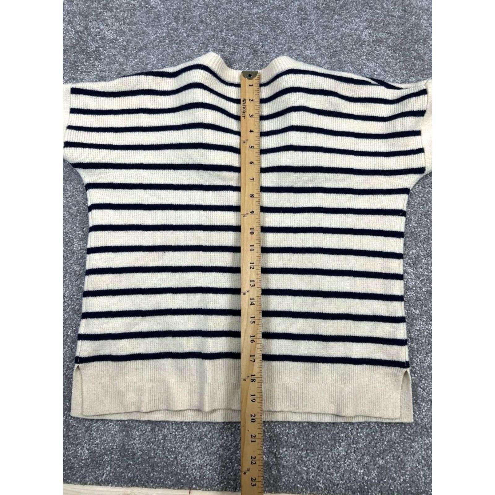 Madewell Madewell Sweater Womens XS White Blue Merino Wool Knit Pullover Striped Crew Neck Long Sleeve Casual Winter Spring Fall Size XS / US 0-2 / IT 36-38 - 7 Thumbnail