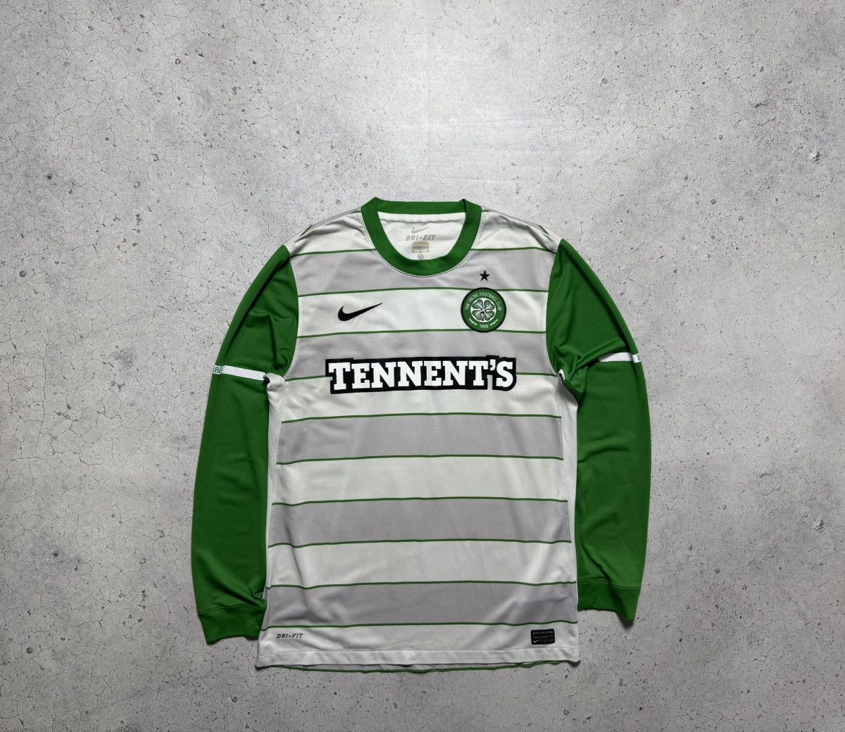 Nike Nike FC Celtic 2011/2012 Vintage Soccer Jersey Long Sleeve Size US M / EU 48-50 / 2 - 1 Thumbnail