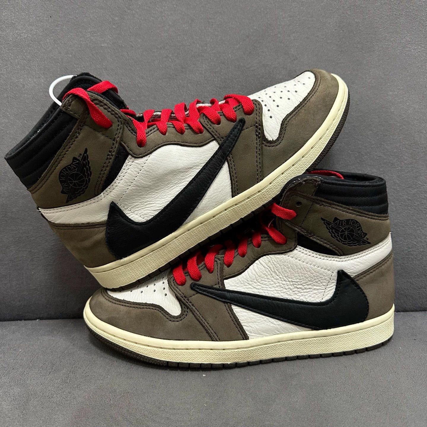 Nike Size 40.5/AJ1 Reverse Swoosh Size US 7.5 / EU 40-41 - 5 Thumbnail