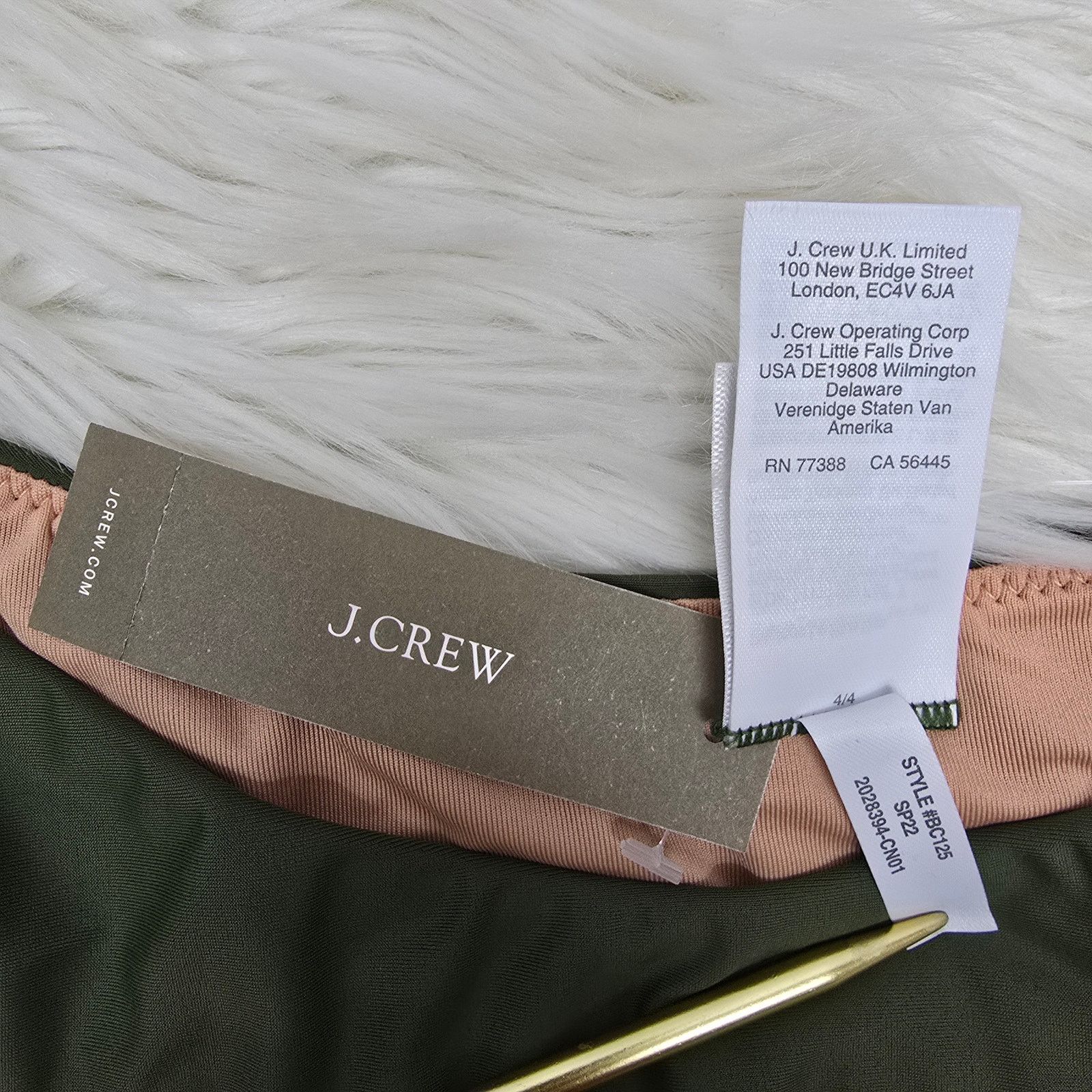 J.Crew NWT J. Crew Curved Waist Cheeky Bikini Bottoms Size S BC125 Size ONE SIZE - 8 Thumbnail