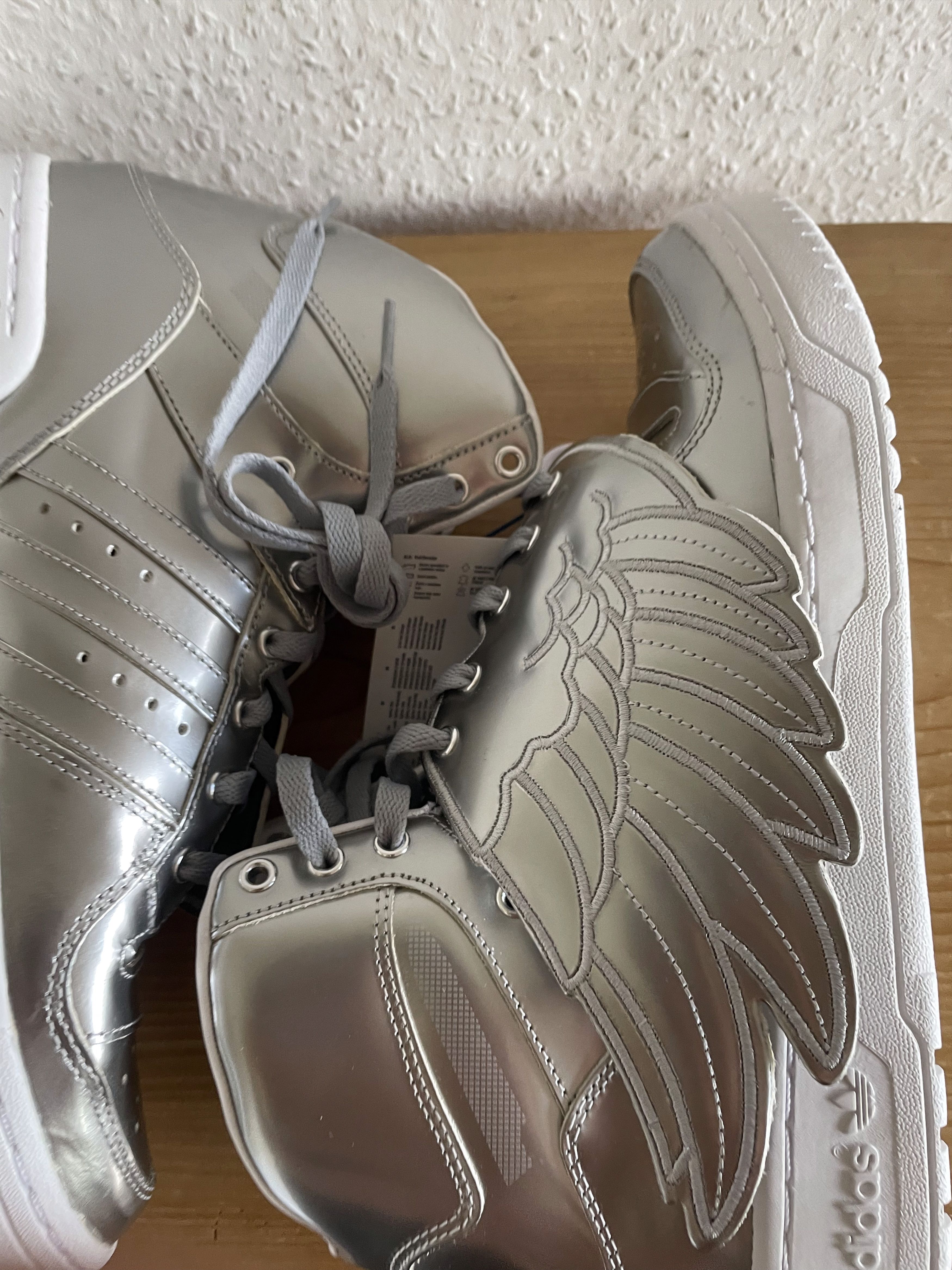 Adidas × Jeremy Scott Wings 1.0 Silver Metallic Size US 11 / EU 44 - 13 Thumbnail