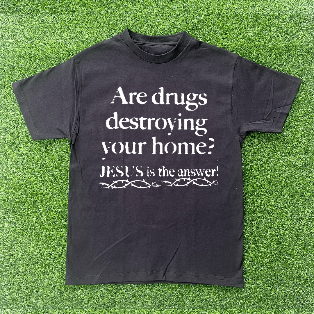 Vintage DRUGS DESTROYING YOUR HOME? JESUS IS THE ANSWER TSHIRT Size US M / EU 48-50 / 2 - 1 Preview