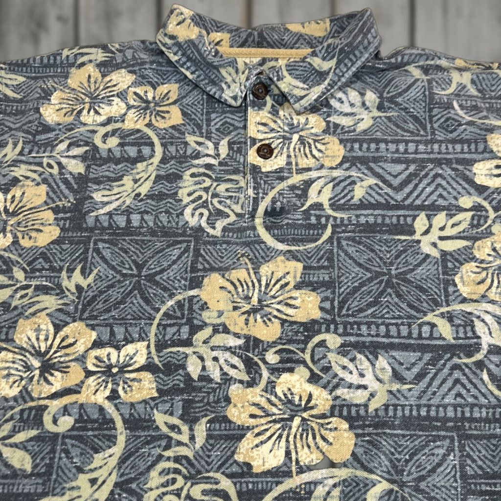 Vintage VINTAGE Crazy Shirt Hawaiian Polo Shirt Men’s Large Casual 1990s Cotton Blue Tan Floral Hibiscus Size US L / EU 52-54 / 3 - 1 Thumbnail