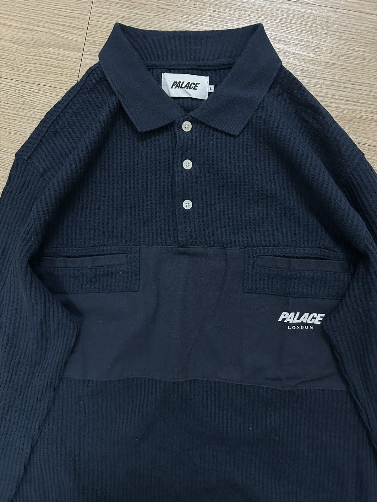 Palace Rare And Beautiful Palace Waffle On Polo Shirt Size US L / EU 52-54 / 3 - 3 Thumbnail