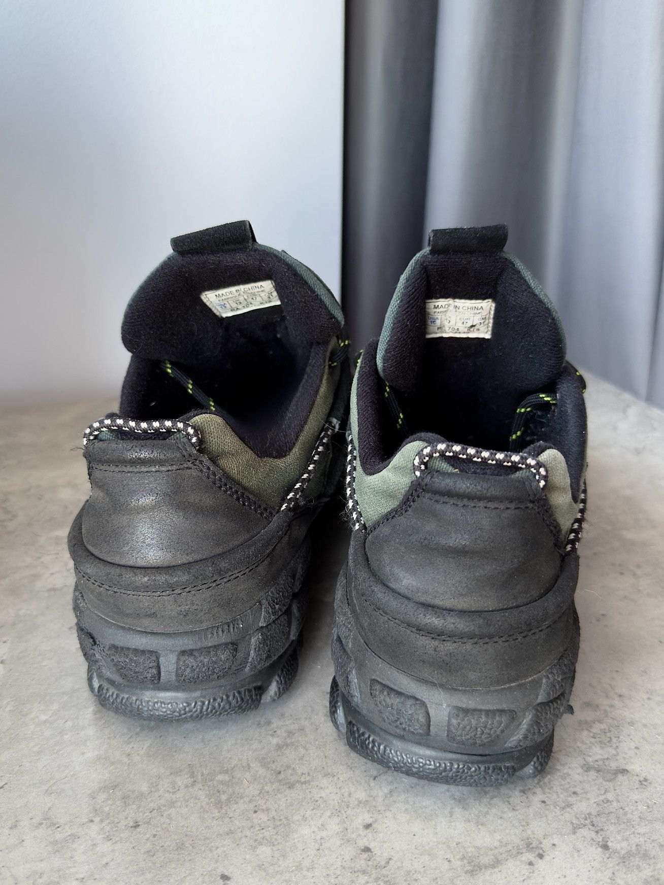 Reebok Vintage 1993 Reebok Outdoor Men’s Sneakers US13 RARE Size US 13 / EU 46 - 4 Thumbnail