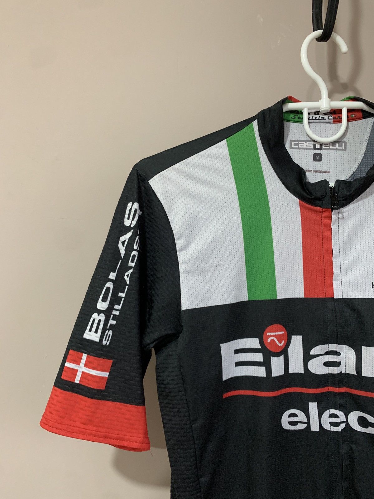 Other Mens Castelli Cycling Jersey Black Cycle Shirt Size M Size US M / EU 48-50 / 2 - 3 Thumbnail
