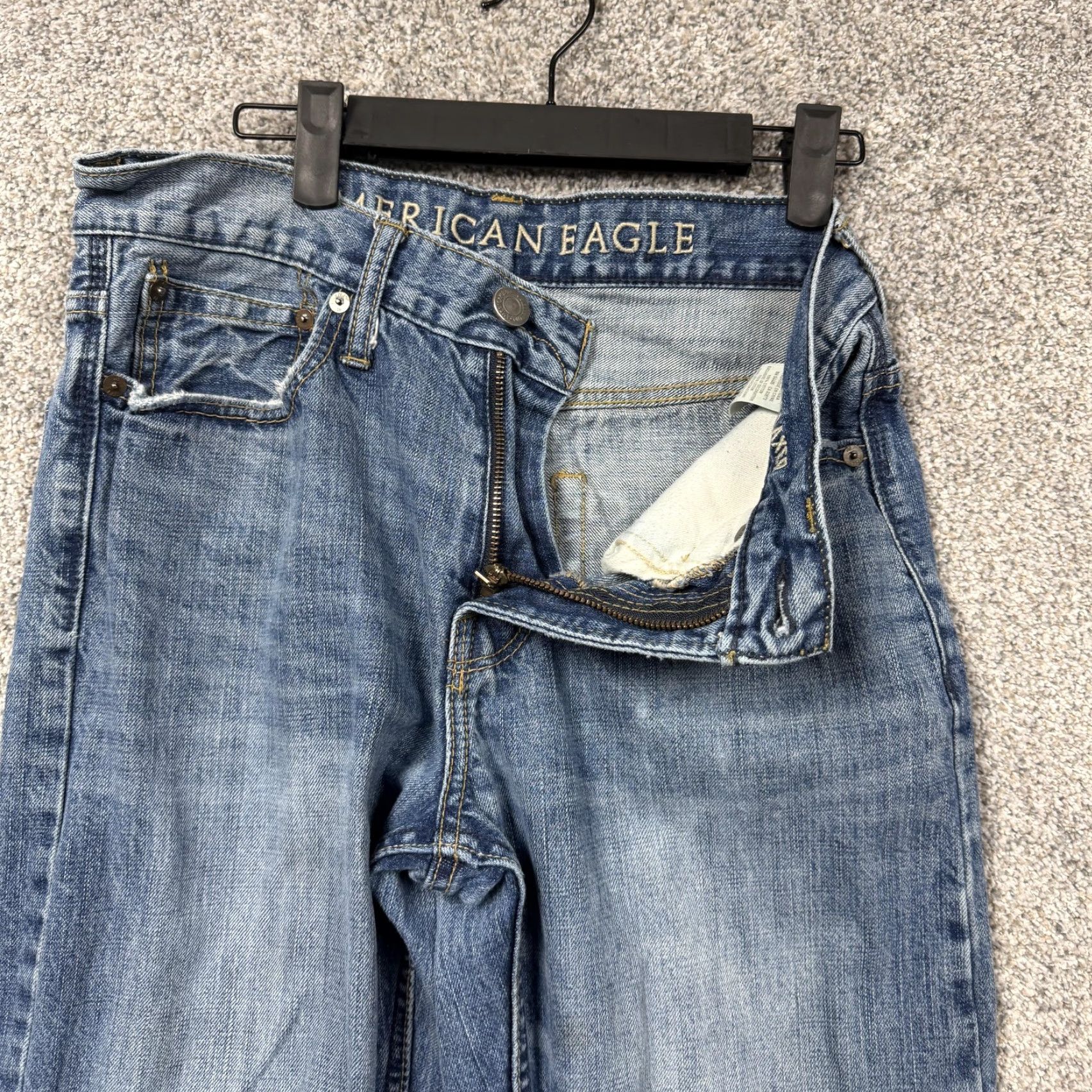 Vintage VINTAGE American Eagle Jeans Mens 29x27 Straight Blue Denim Distressed 5-Pocket Zipper Fly Button Closure Mens Size US 29 - 7 Thumbnail