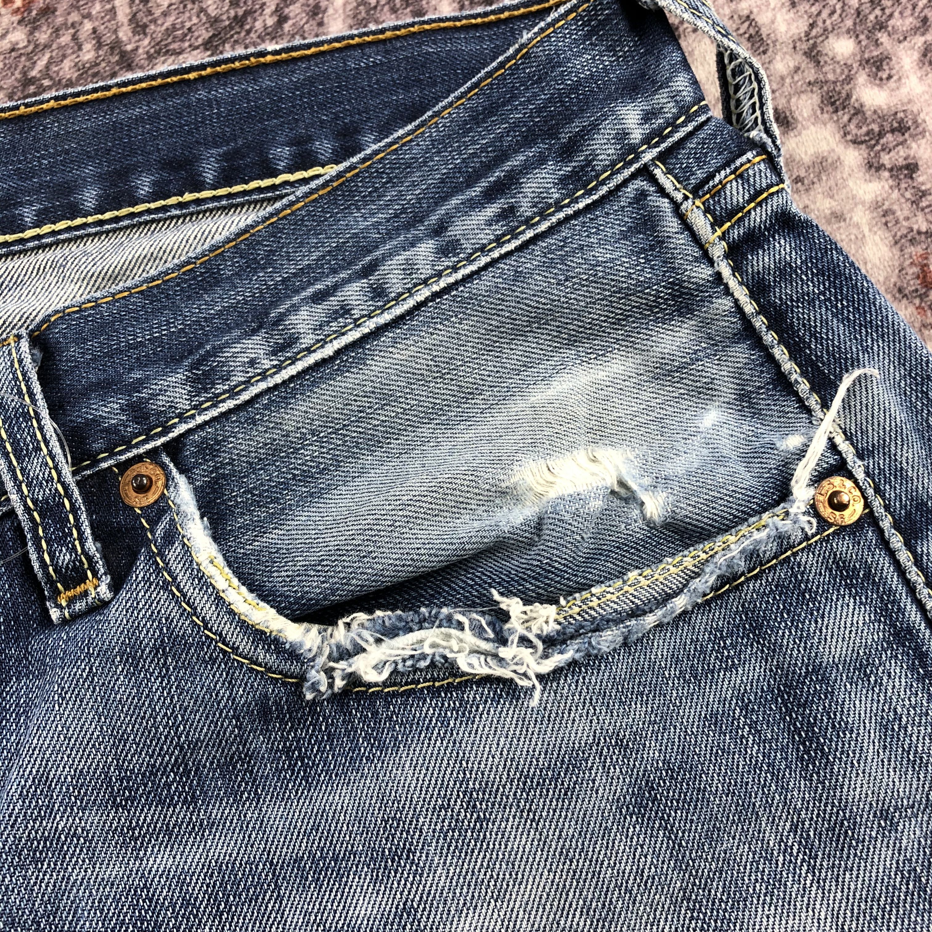 Levi's Vintage Blue Wash Levis 501 Jeans-JM2657 Size US 32 / EU 48 - 10 Thumbnail