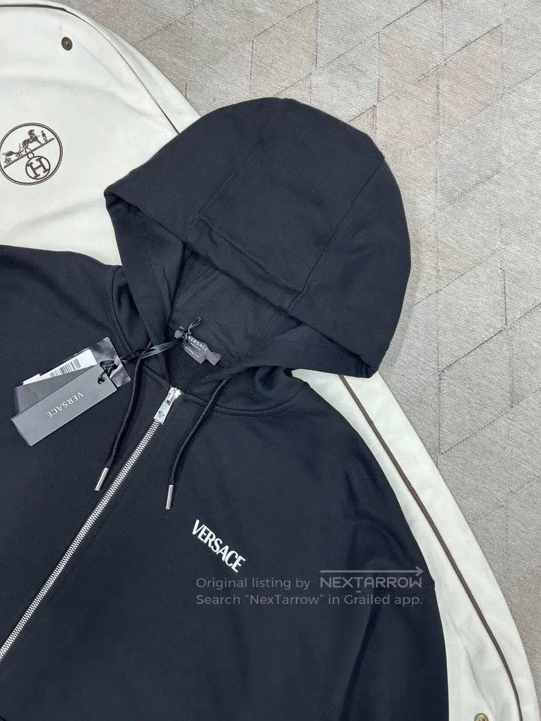 Versace Versace Main line baroque hooded sweatshirt jacket Size US L / EU 52-54 / 3 - 7 Thumbnail
