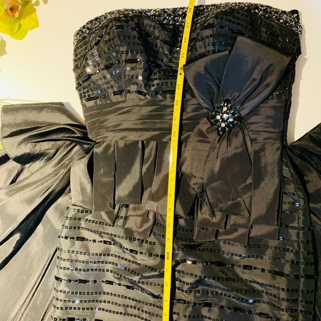 Other Tony Bowls bridesmaid black gorgeous dress size 4 Size S / US 4 / IT 40 - 5 Thumbnail