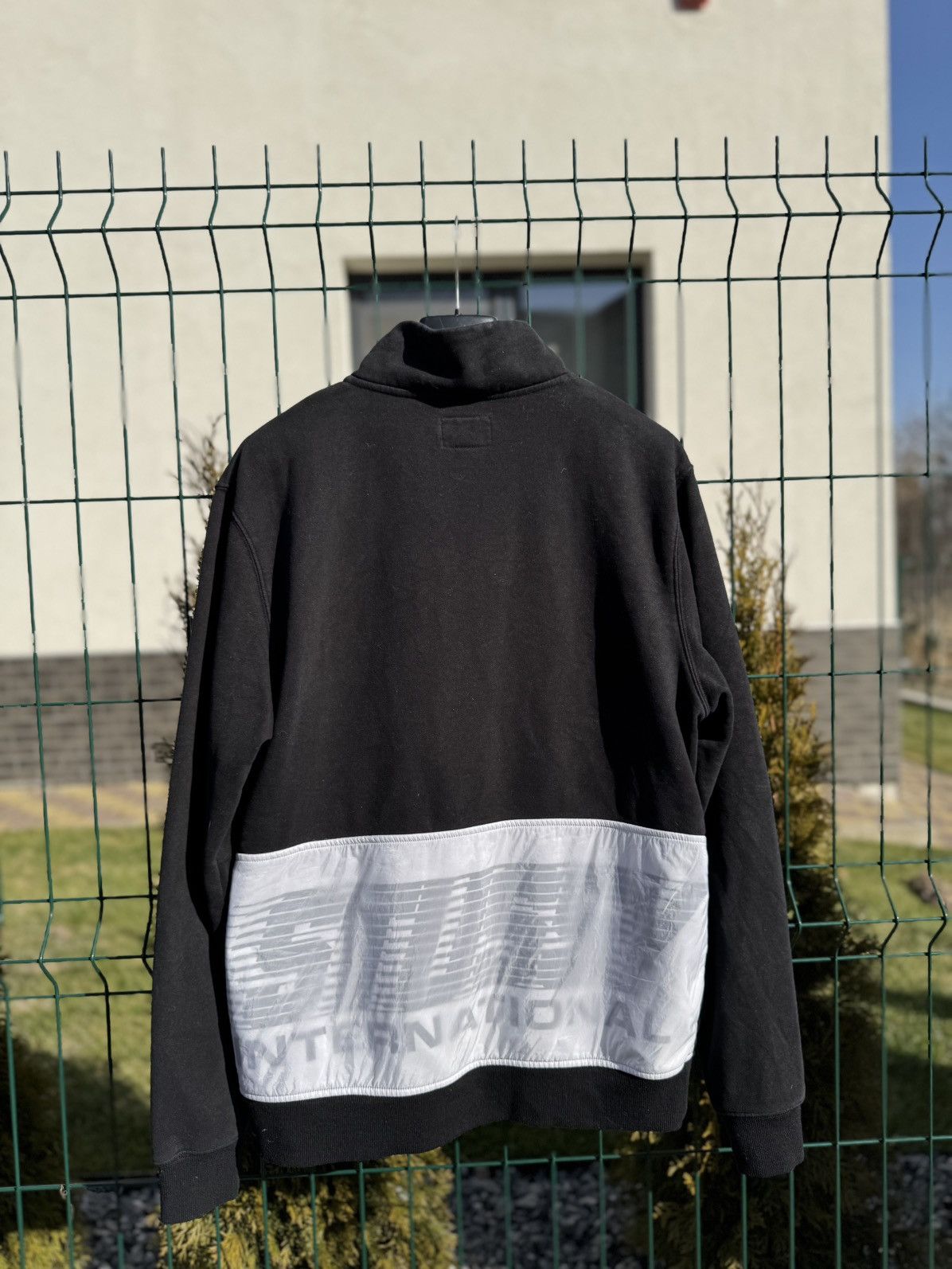 Stussy Stussy International Half Zip Sweatshirt Size US L / EU 52-54 / 3 - 2 Thumbnail