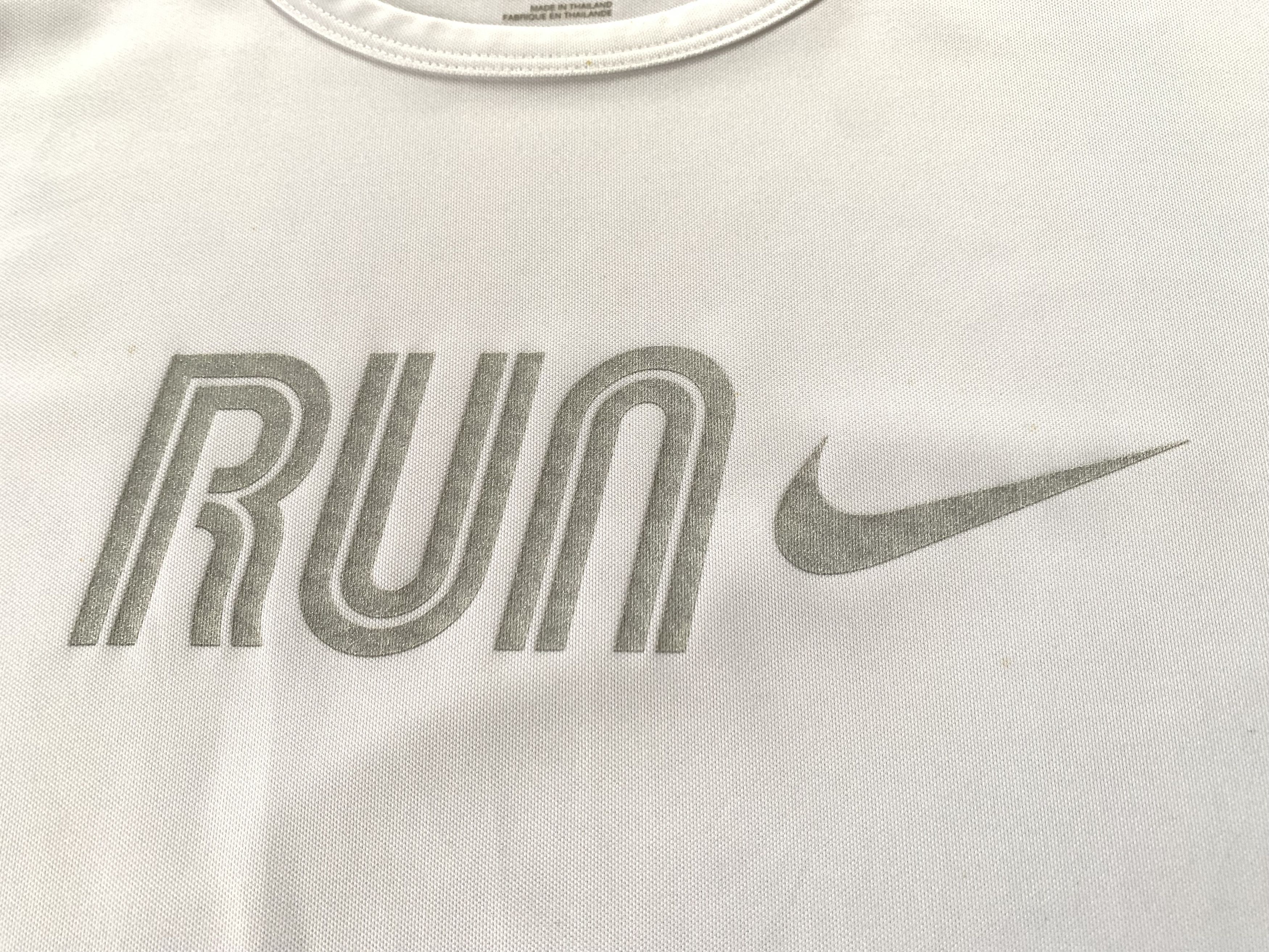 Nike × Vintage Nike Fit Dry White Reflective Logo T Shirt Size US XL / EU 56 / 4 - 5 Thumbnail