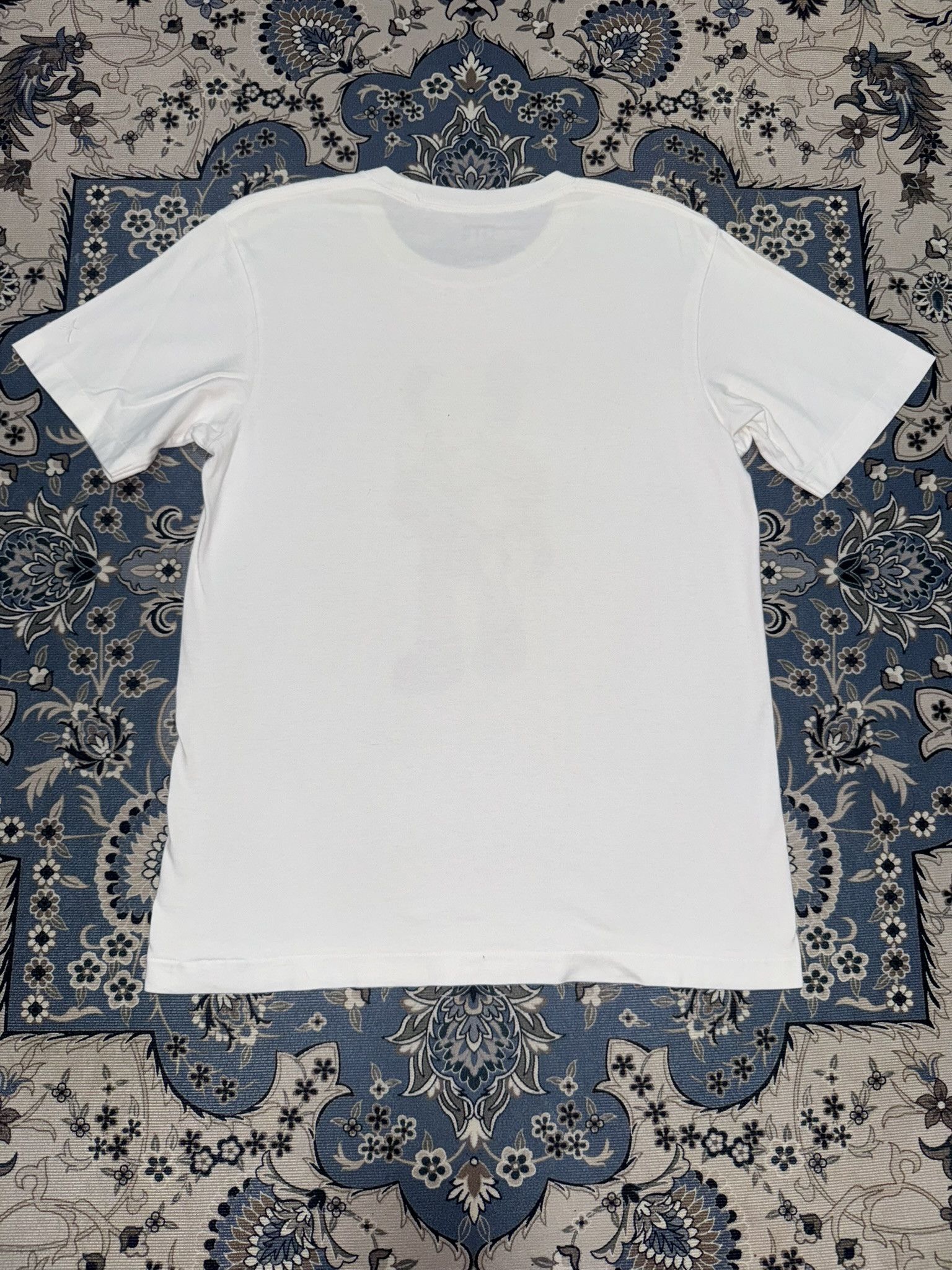 Japanese Brand × Kaws × Uniqlo Kaws x Uniqlo Hanging Baby T shirt Size US M / EU 48-50 / 2 - 5 Thumbnail