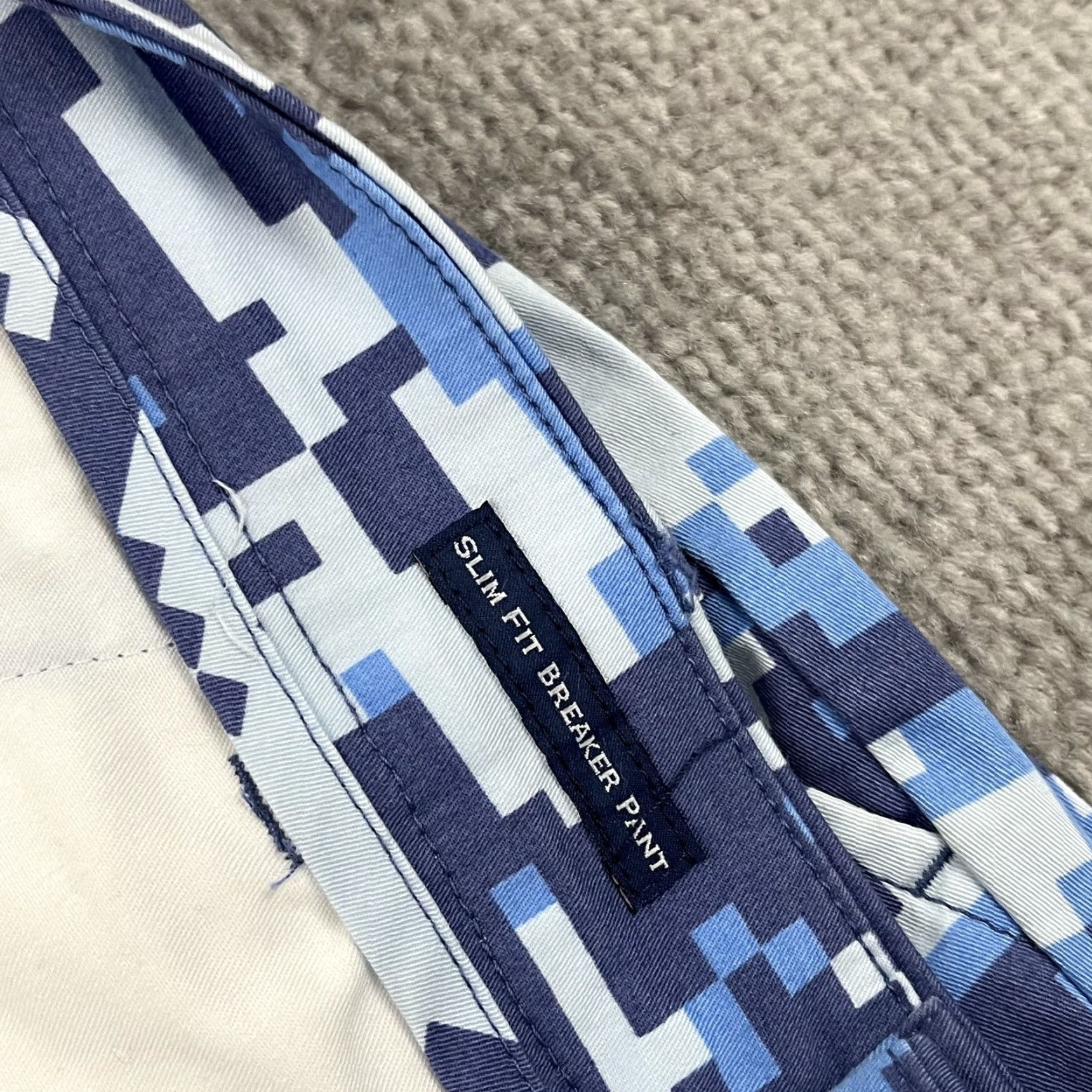 Vineyard Vines VINEYARD VINES Breaker Chino Pants Mens 34x32 Slim Fit Blue Digital Camo Print Classic Outdoor Preppy Size US 34 / EU 50 - 7 Thumbnail