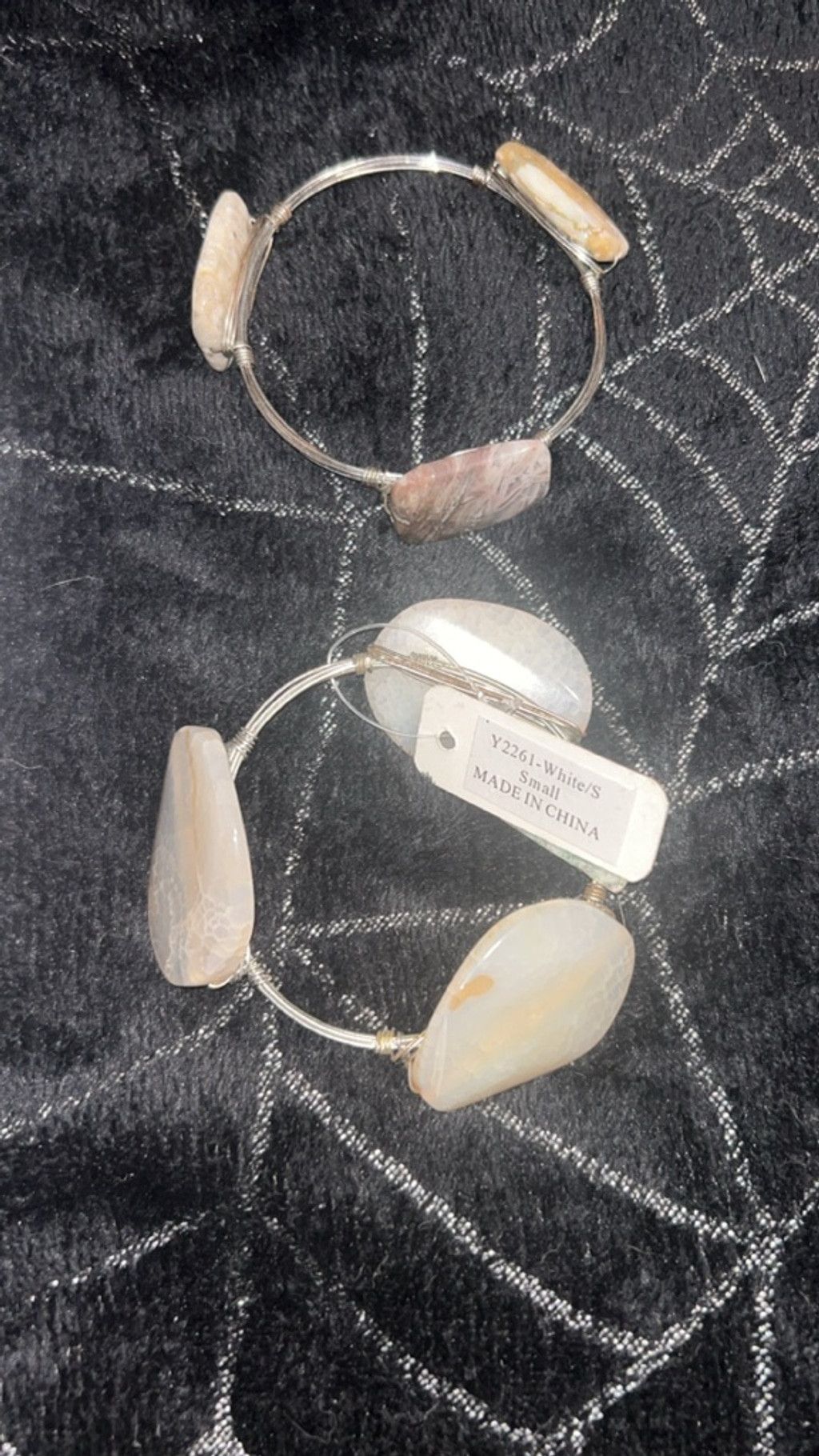 The Unbranded Brand Women's Unbranded White Brown Stone Wire Bracelets One Size Size ONE SIZE - 2 Thumbnail