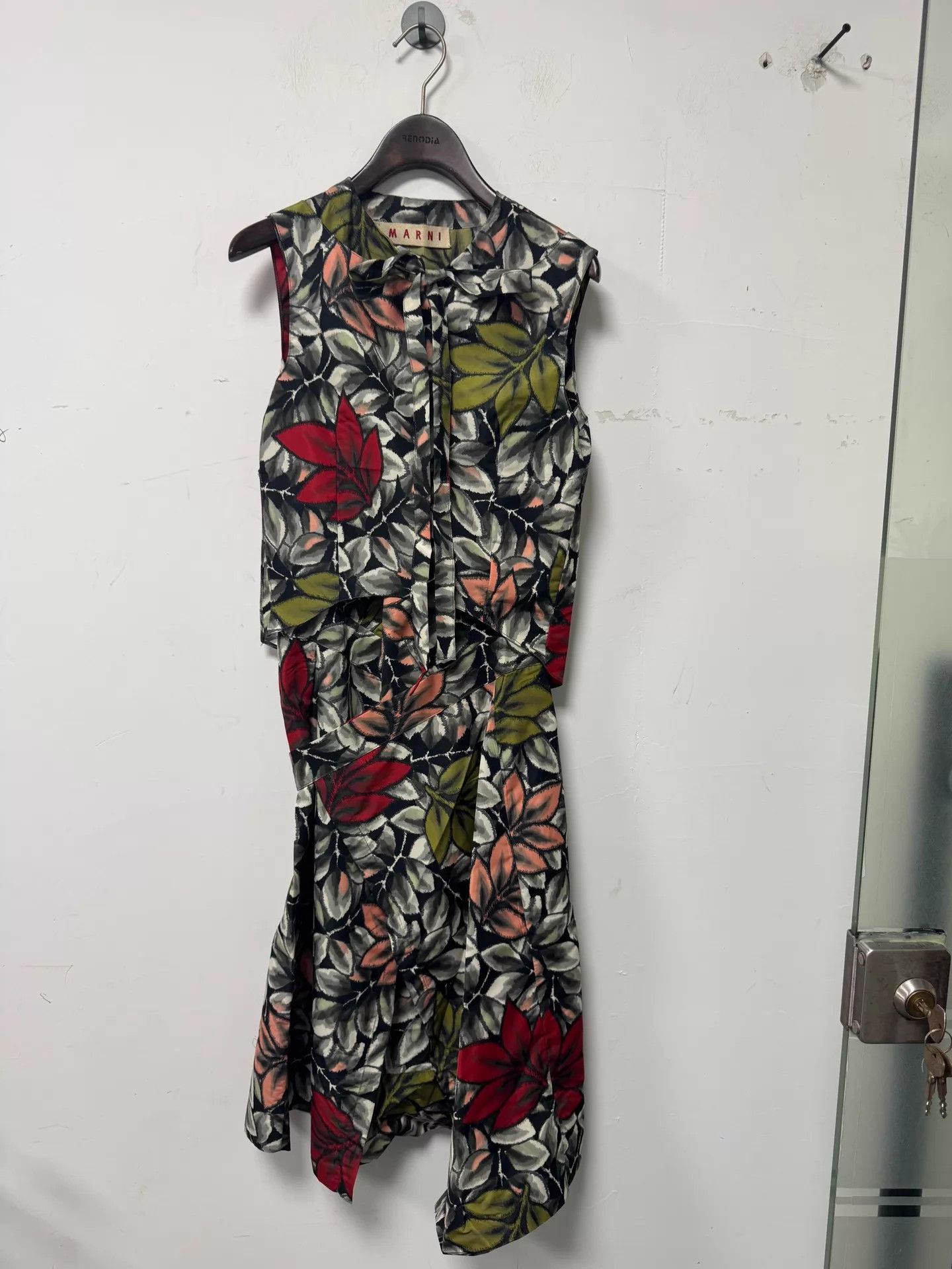Marni MARNI two-piece printed wrap dress Size XS / US 0-2 / IT 36-38 - 3 Thumbnail