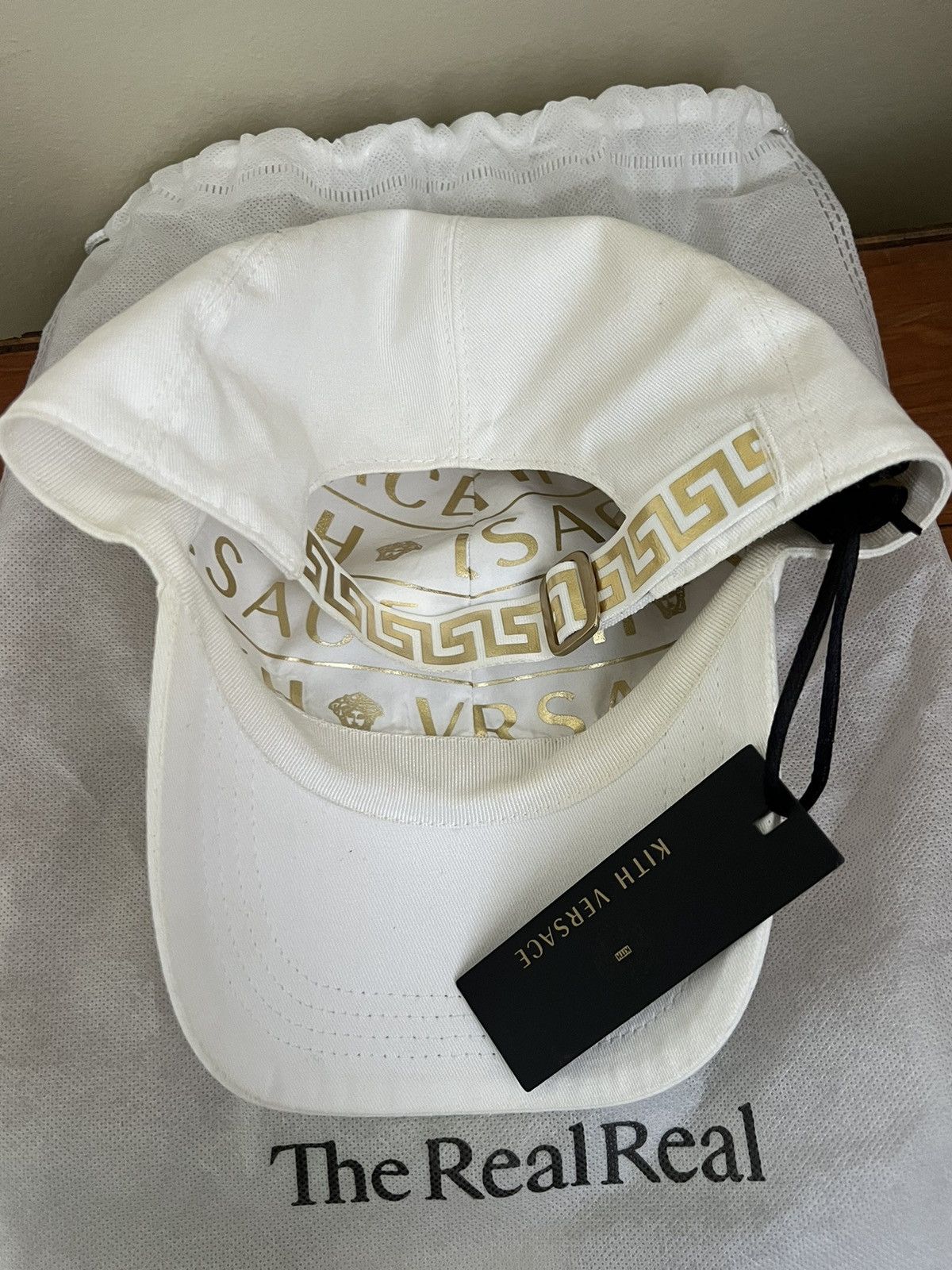 Kith × Versace Versace X Kith White and gold “Kith” strap back hat Size ONE SIZE - 6 Thumbnail