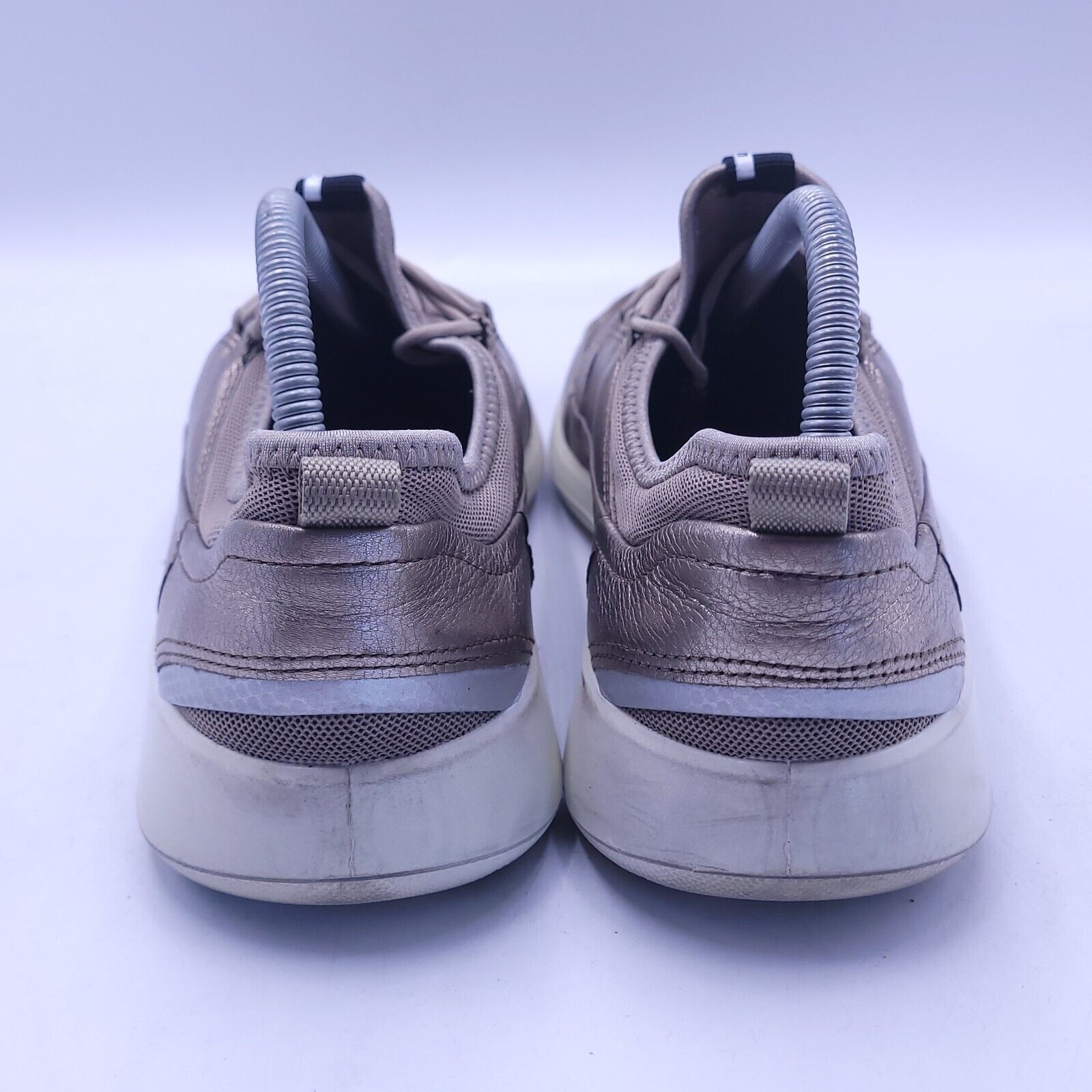 Ecco Ecco Outdoor Sneaker Shoe Womens Size 10.5 41 Silver White Size US 10.5 / IT 40.5 - 3 Thumbnail
