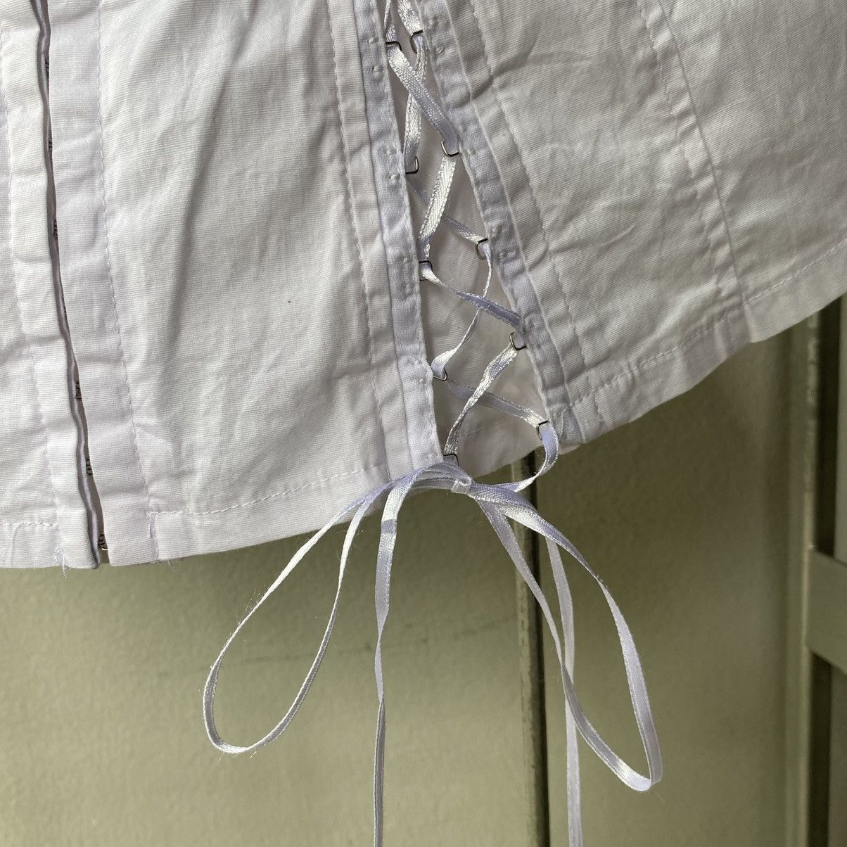 Japanese Brand NOA Y2K White Corset Top with Lace Trim and Ribbon Ties Size M / US 6-8 / IT 42-44 - 9 Thumbnail