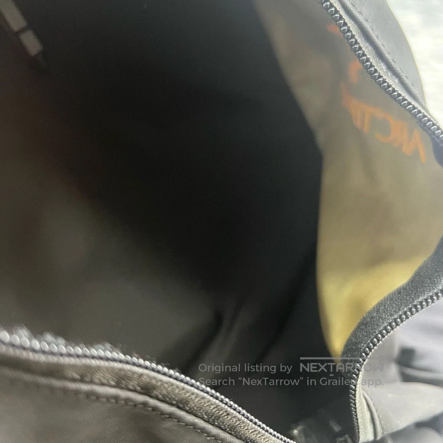 Arc'teryx Arcteryx Backpack Black Gold Logo. Size ONE SIZE - 6 Thumbnail