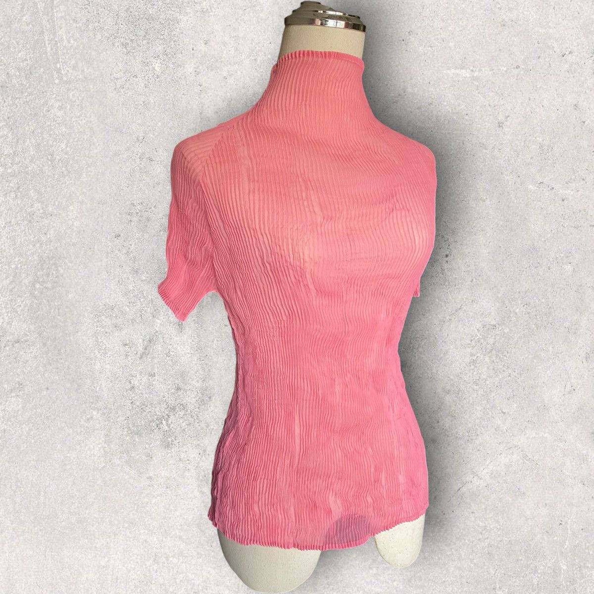 Issey Miyake Wavy Sheer Pleats Twisted Top Size M / US 6-8 / IT 42-44 - 2 Thumbnail