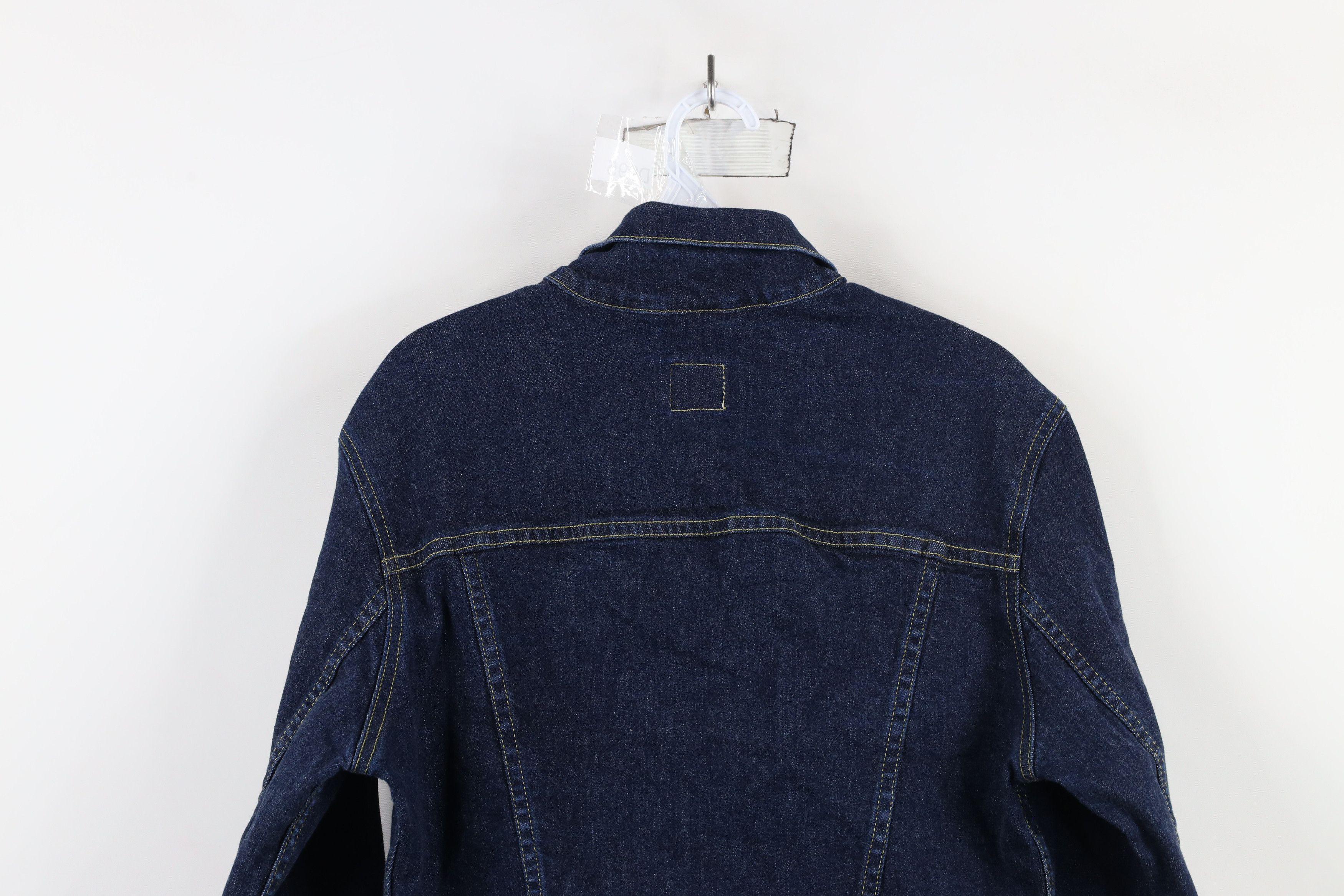 Levi's × Vintage Vintage Y2K 2000 Levis Denim Jean Trucker Jacket Blue Size S / US 4 / IT 40 - 13 Thumbnail