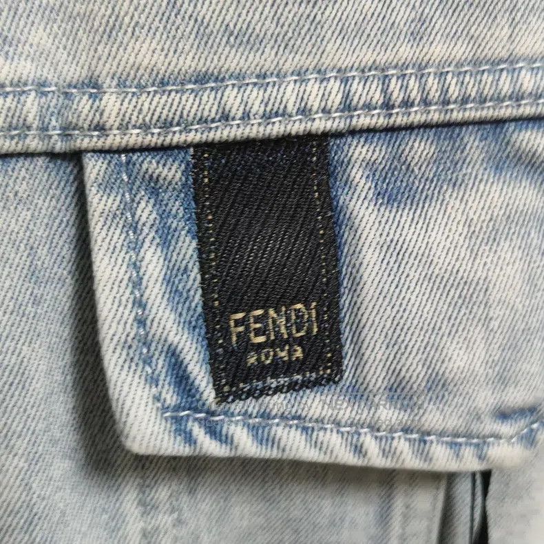 Fendi Fendi 23' washed denim jacket Size US M / EU 48-50 / 2 - 4 Thumbnail