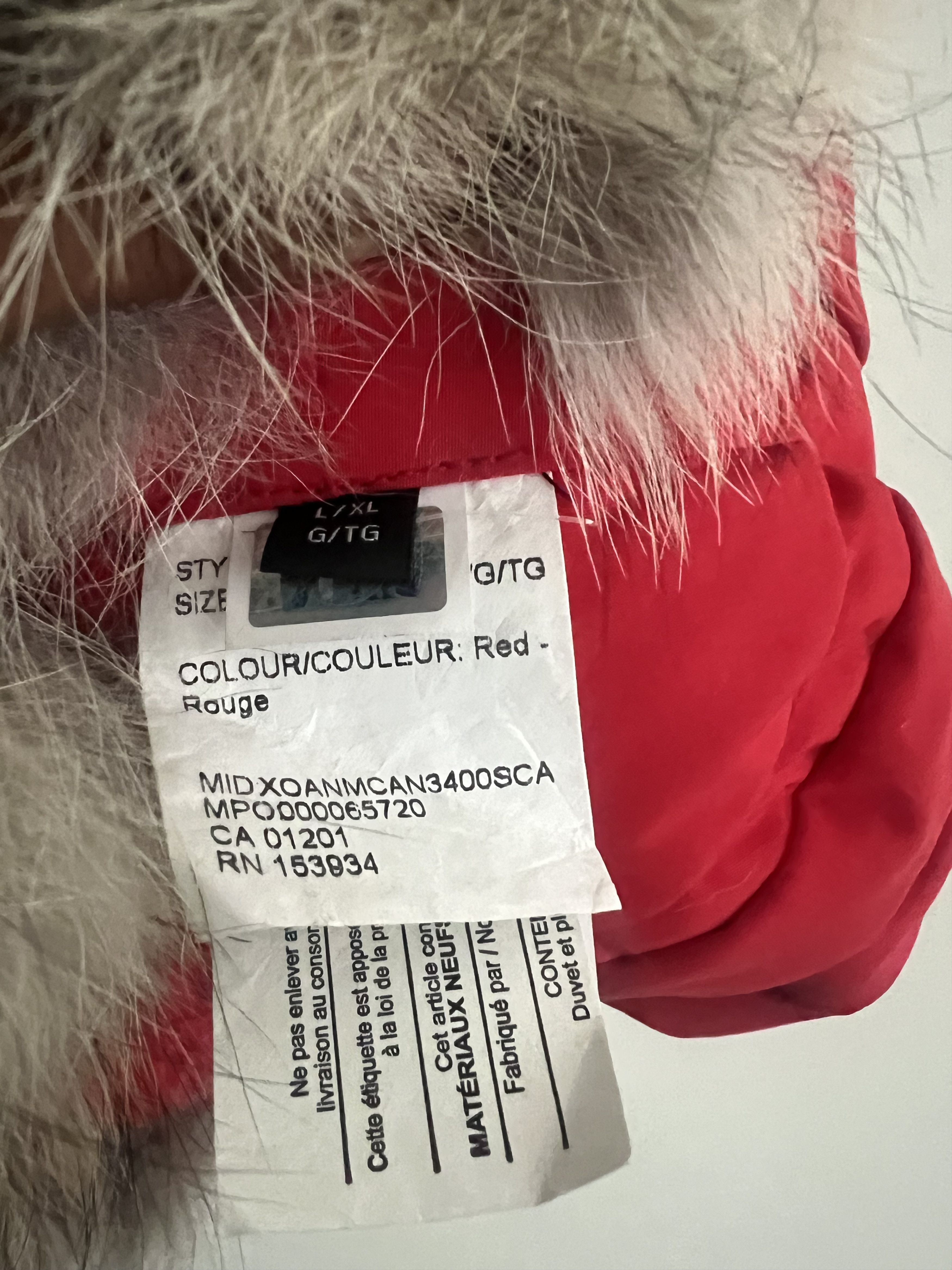 Canada Goose Canada goose fur hat size (L/XL) Size ONE SIZE - 8 Thumbnail