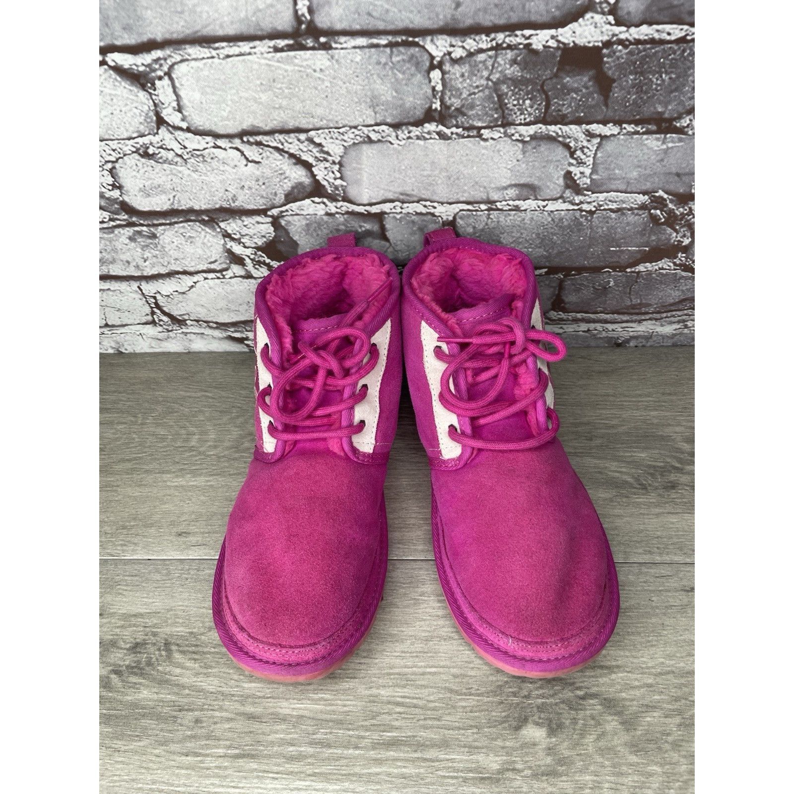 Ugg UGG PINK 🎀 Neumel Graphic Outline Authentic Fur Boots Kids Size US 6 / IT 36 - 12 Thumbnail