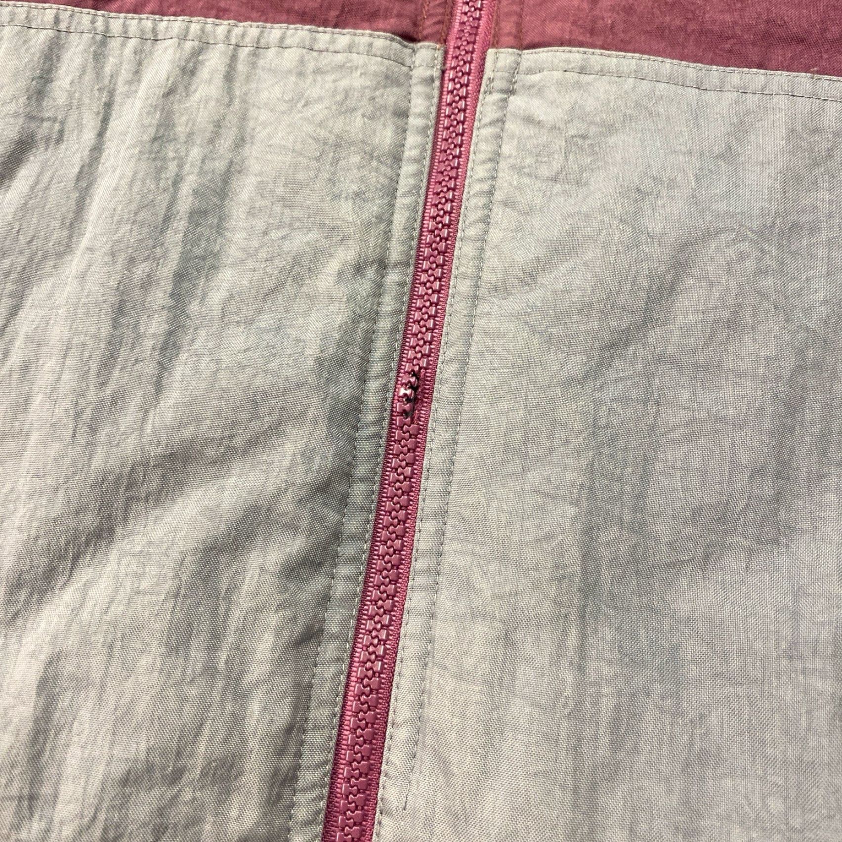 Adidas VTG Adidas Logo Winter Hooded Coat Jacket Quilted Maroon Gray Size Large Mens Jacket Size US L / EU 52-54 / 3 - 2 Thumbnail
