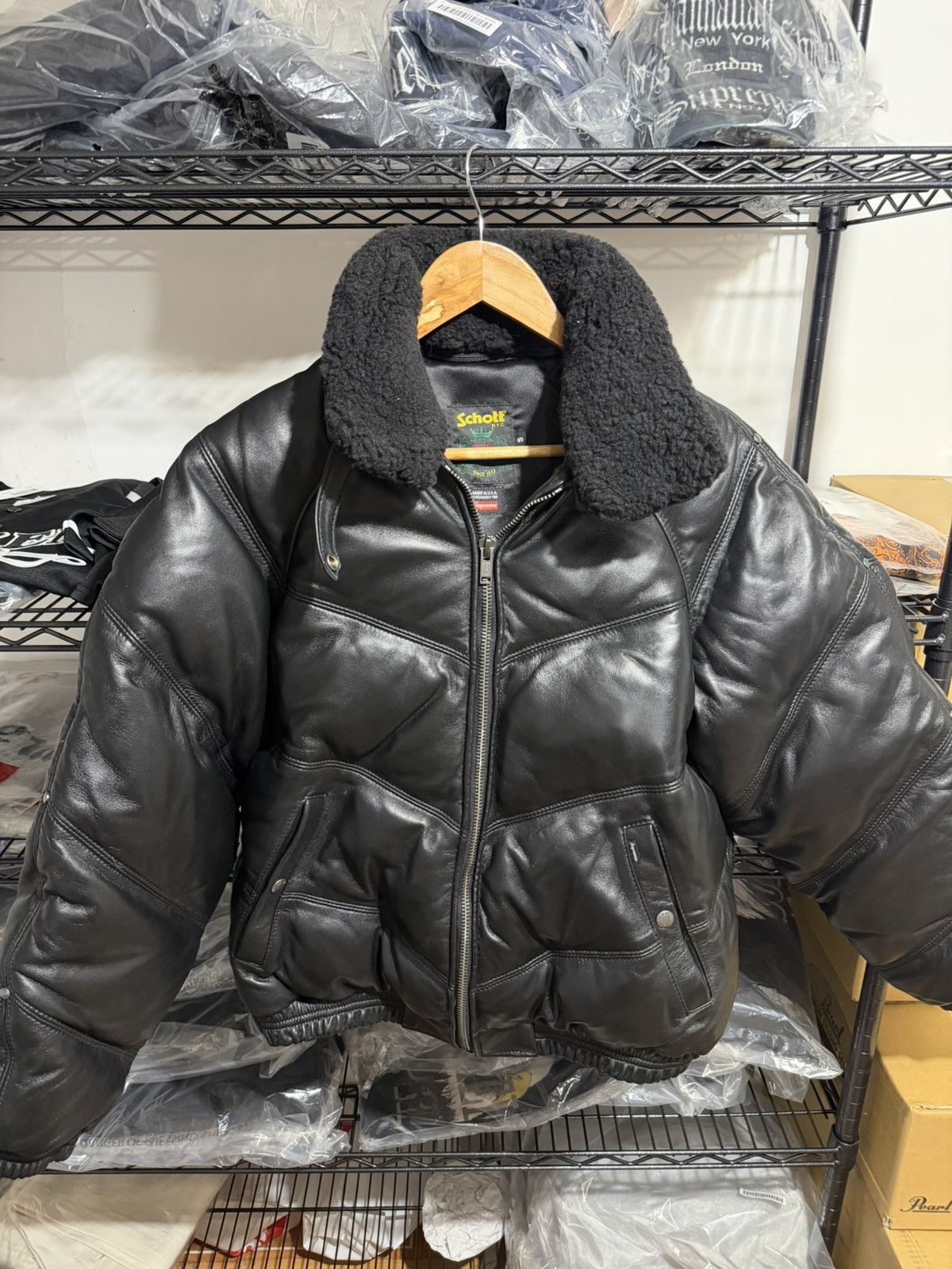 Schott × Supreme Supreme Schott Chevron Leather Down Puffer Jacket