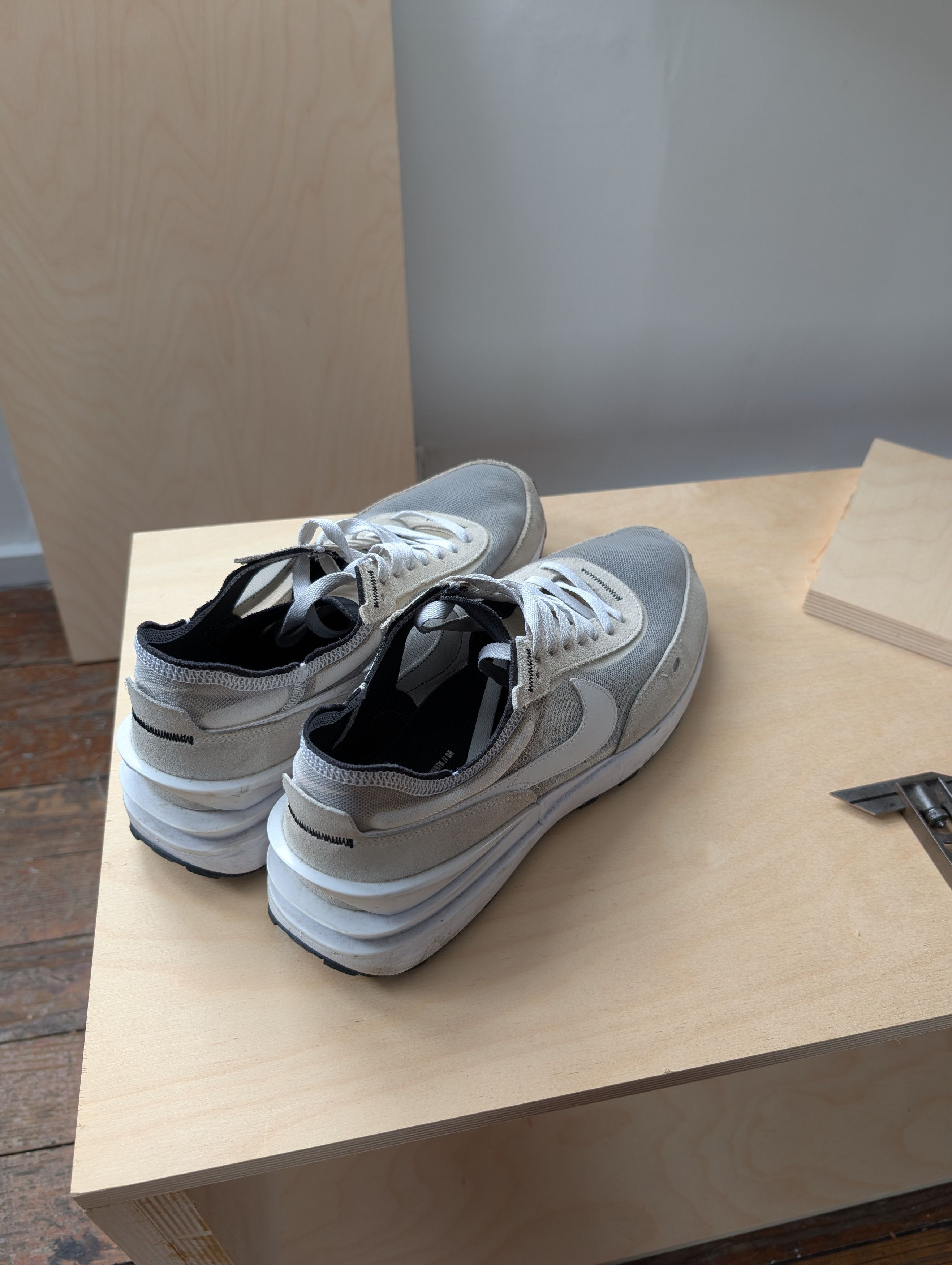 Nike Nike Waffle One // Summit White Size US 10.5 / EU 43-44 - 3 Thumbnail