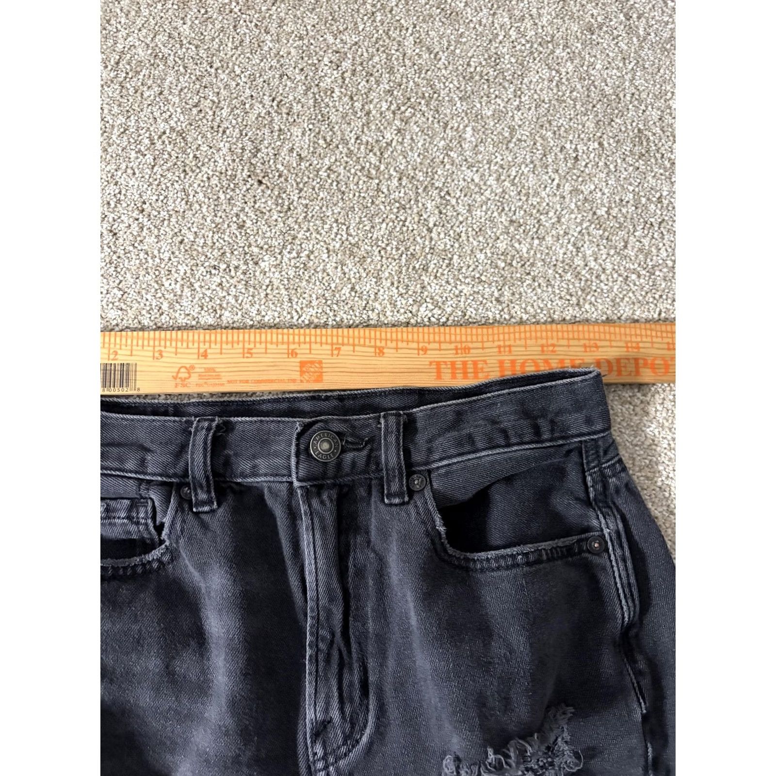 American Eagle Outfitters VINTAGE? no, not vintage. American Eagle Jeans Mom Womens 2 Black Dark Wash Distressed Stretch Denim 26x26 Size 26" / US 2 / IT 38 - 4 Thumbnail