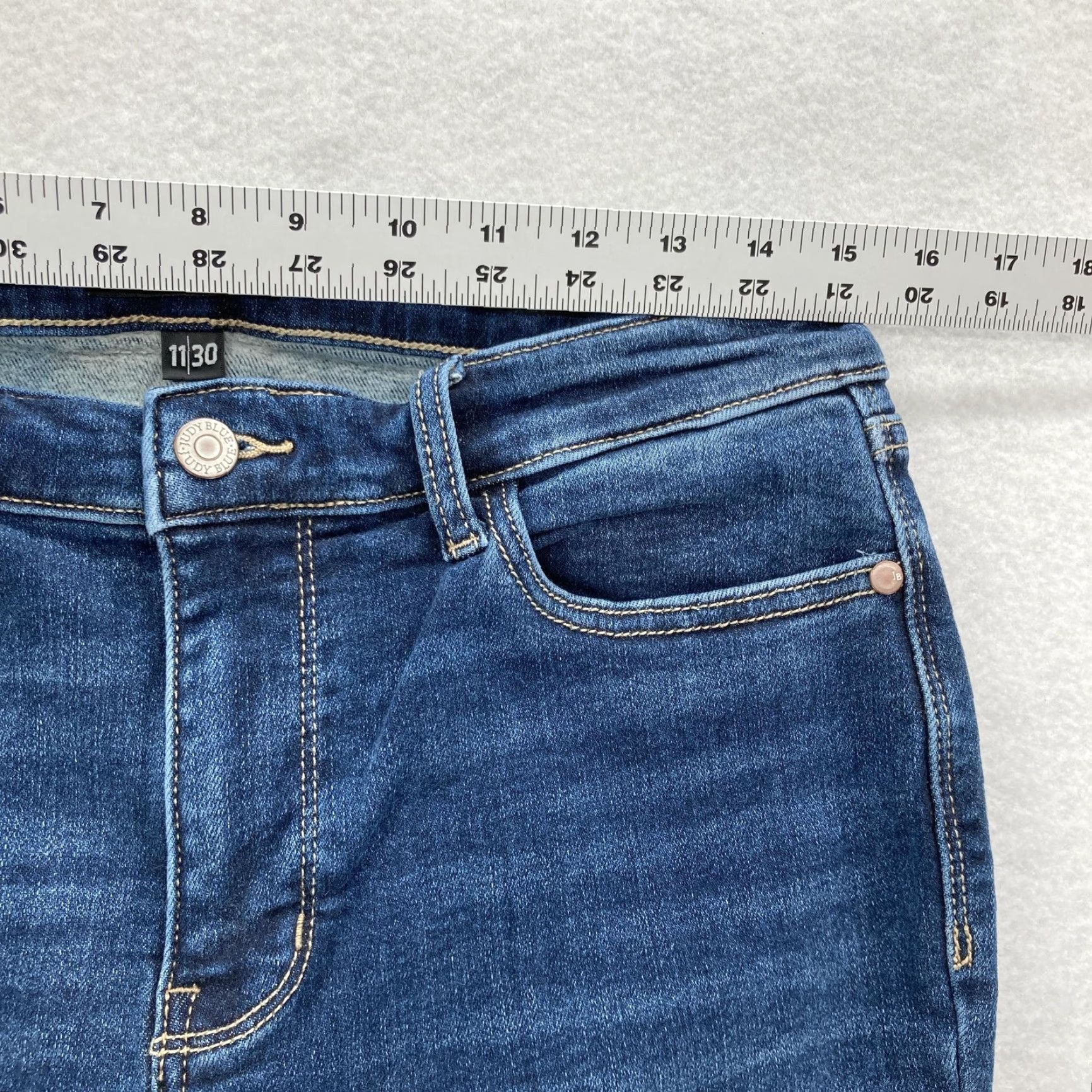 Denime Judy Blue Jeans Womens Skinny Dark Wash Stretch Denim 11/30 Preppy Slim Rise Mid 28in Inseam Size 30" / US 8 / IT 44 - 6 Thumbnail
