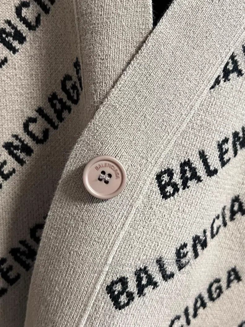 Balenciaga Balenciaga Double-Sided Letter Small Logo Knitted Jacket Size US M / EU 48-50 / 2 - 4 Thumbnail