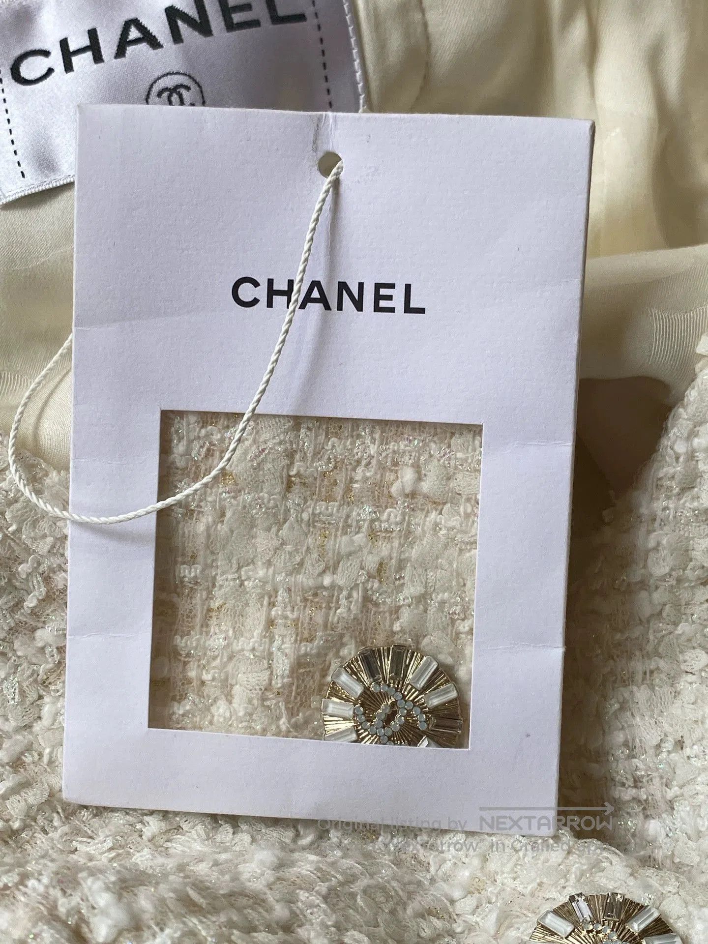 Chanel Chanel 2023 White Diamond Button Coat. Size US M / EU 48-50 / 2 - 3 Thumbnail