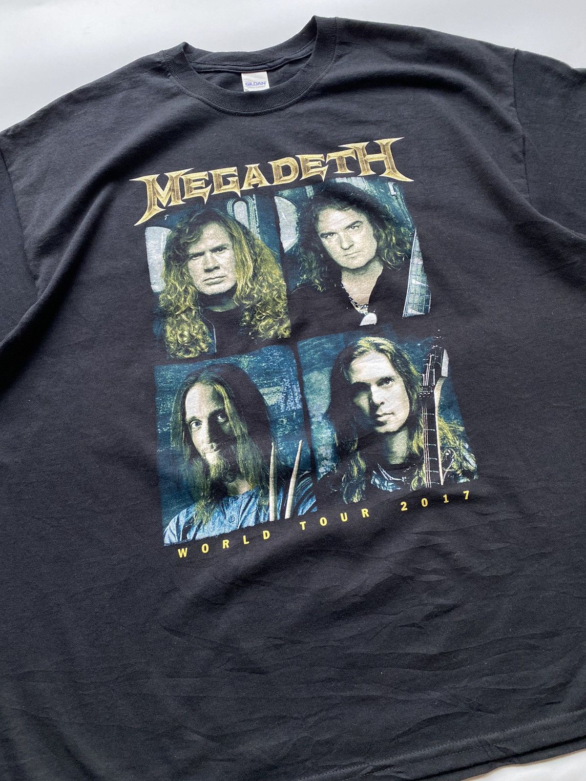 Band Tees MEGADETH WORLD TOUR 2017 Size US XL / EU 56 / 4 - 2 Thumbnail
