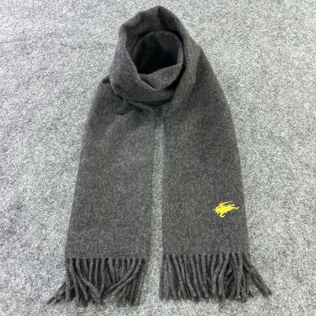 Burberry × Vintage Burberry Plain Scarf / Muffler / Neckwear T687 Size ONE SIZE - 1 Thumbnail