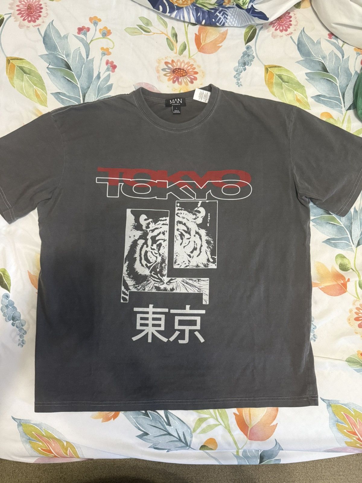 Boohoo Boohoo TOKYO TEE Size US M / EU 48-50 / 2 - 1 Thumbnail