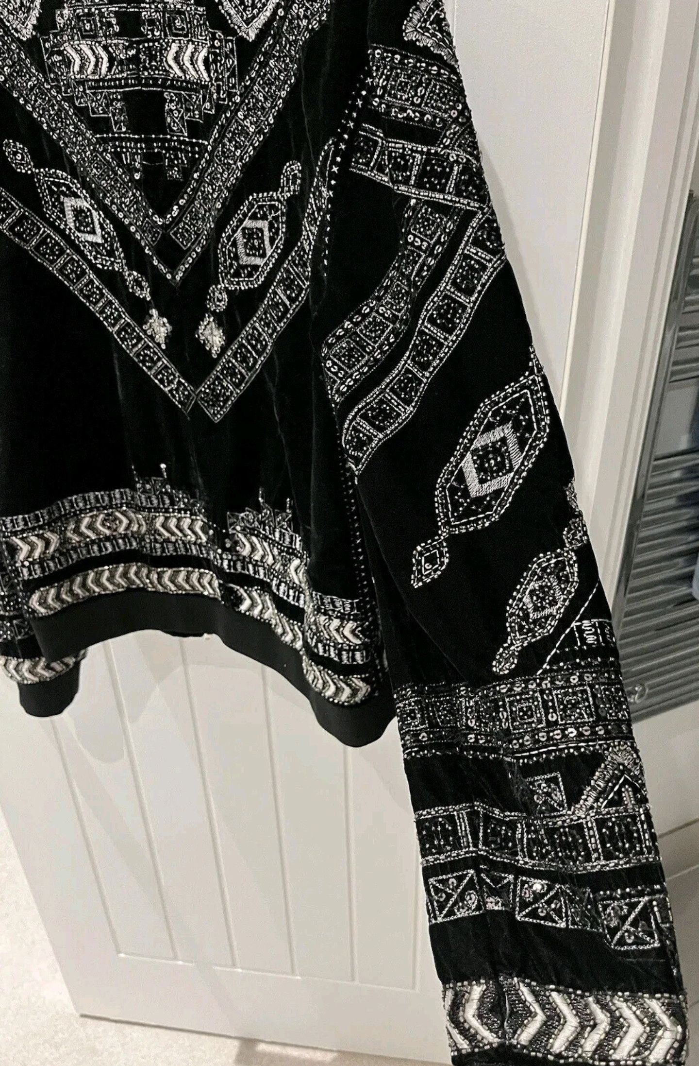 Zara Zara man velvet embroidered jacket Size US M / EU 48-50 / 2 - 5 Thumbnail