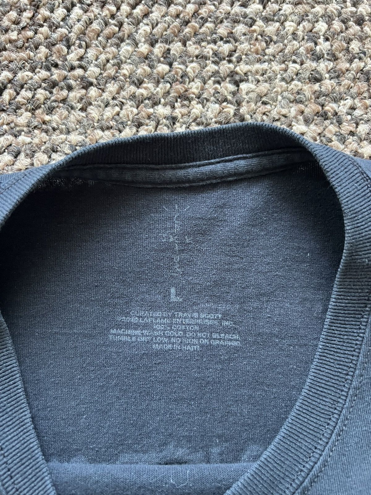 Travis Scott Travis Scott Astroworld T-Shirt Rare Big Logo L Size US L / EU 52-54 / 3 - 9 Thumbnail