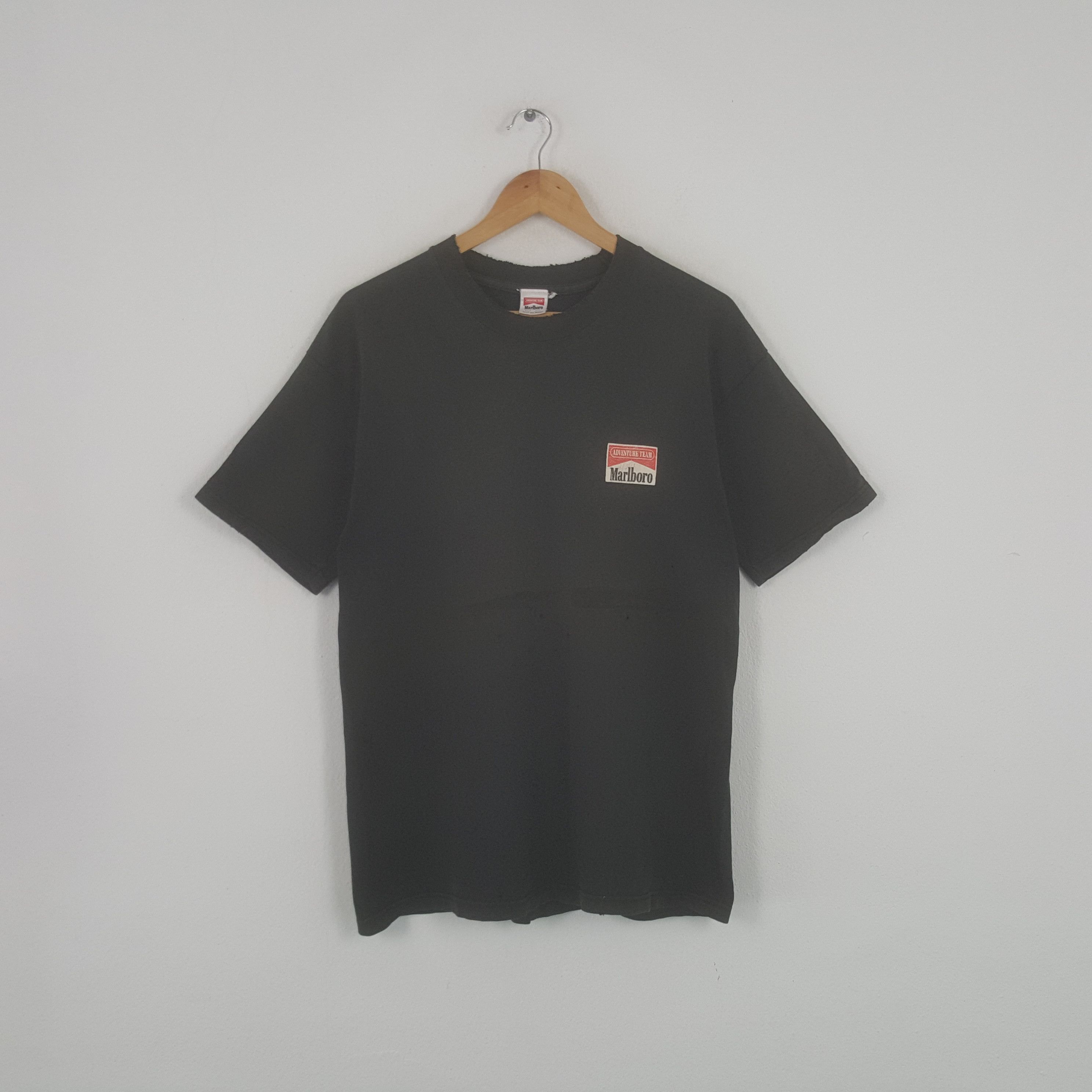Marlboro × Vintage Vintage Marlboro Adventure Team Promo Distressed Tshirt Size US L / EU 52-54 / 3 - 3 Thumbnail
